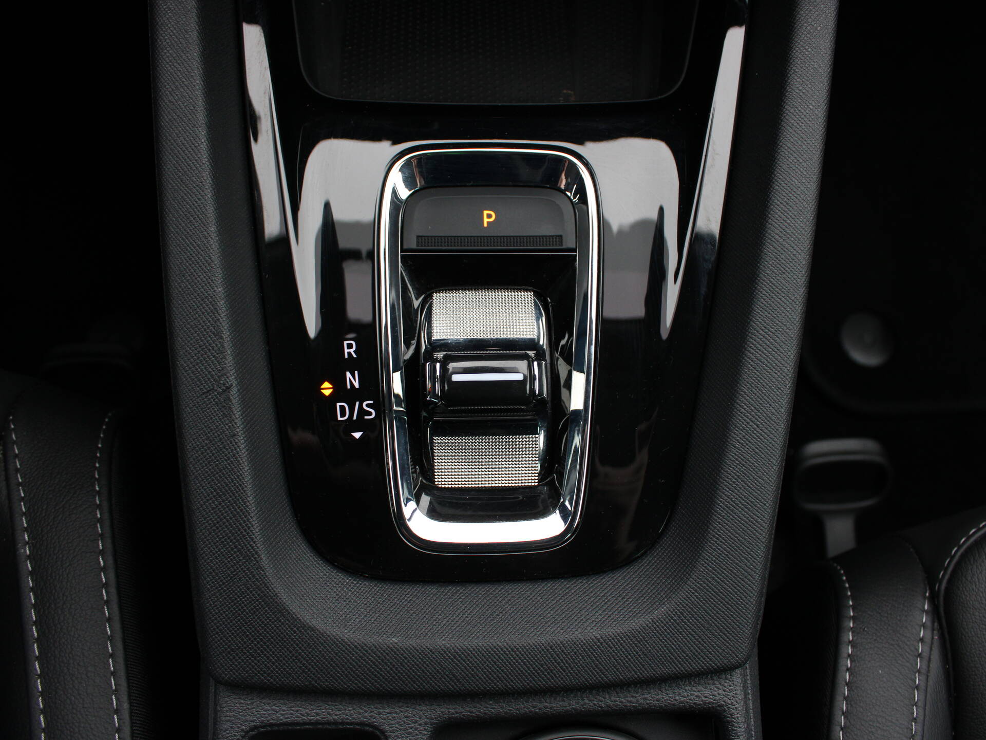 product-gallery-image