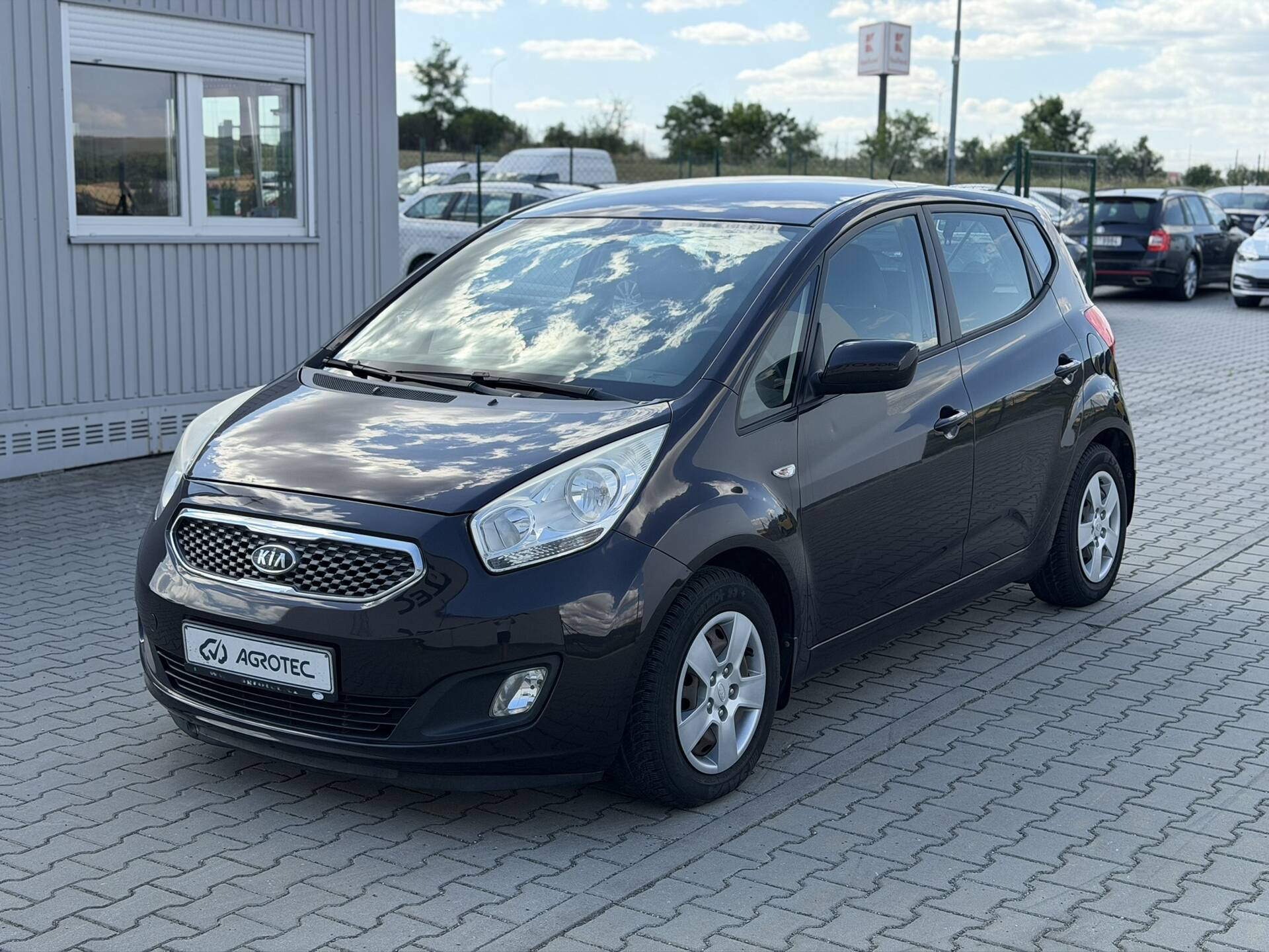 Kia Venga 1.4 CVVT 66 kW Play