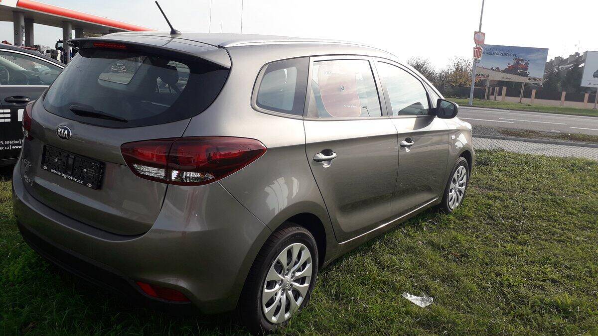 Kia Carens 1.6 GDI 97 kW 