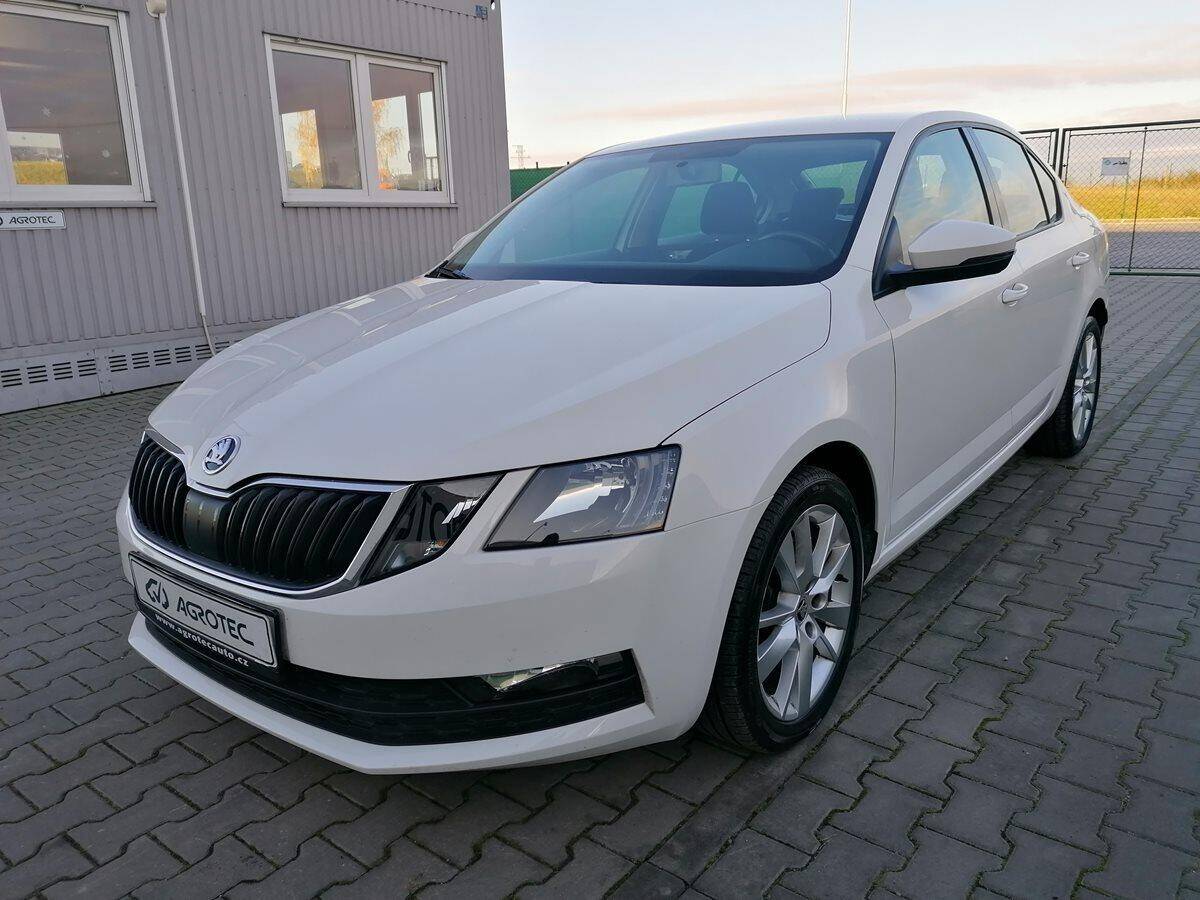 Škoda Octavia 1.8 TSI 132kW Ambition