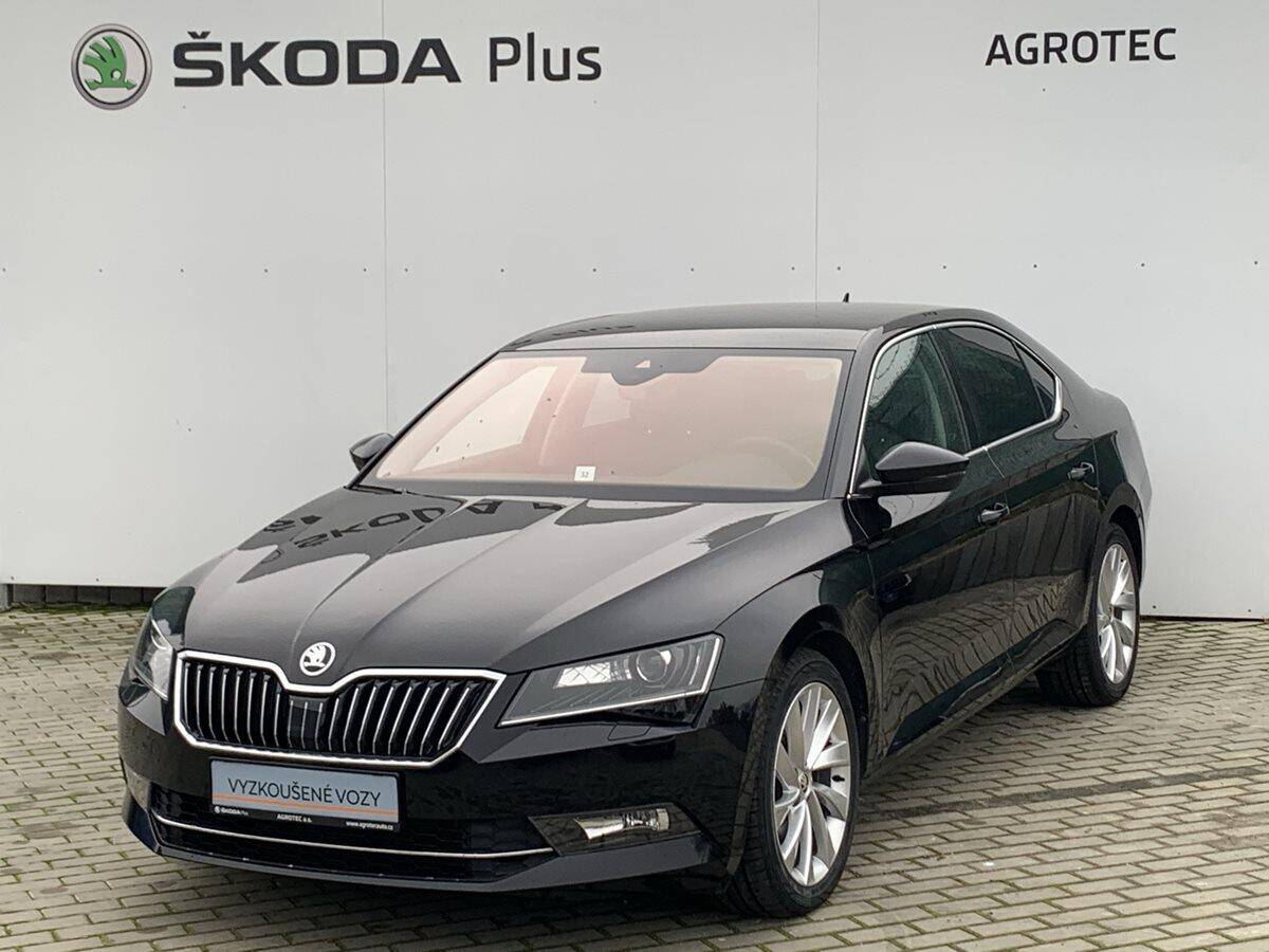 Škoda Superb 2,0TDI 140kW DSG Style Plus
