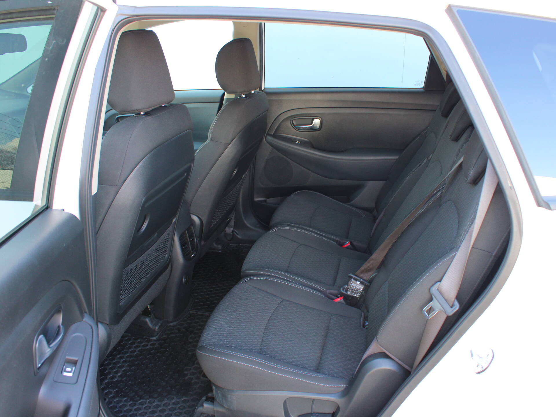 product-gallery-image