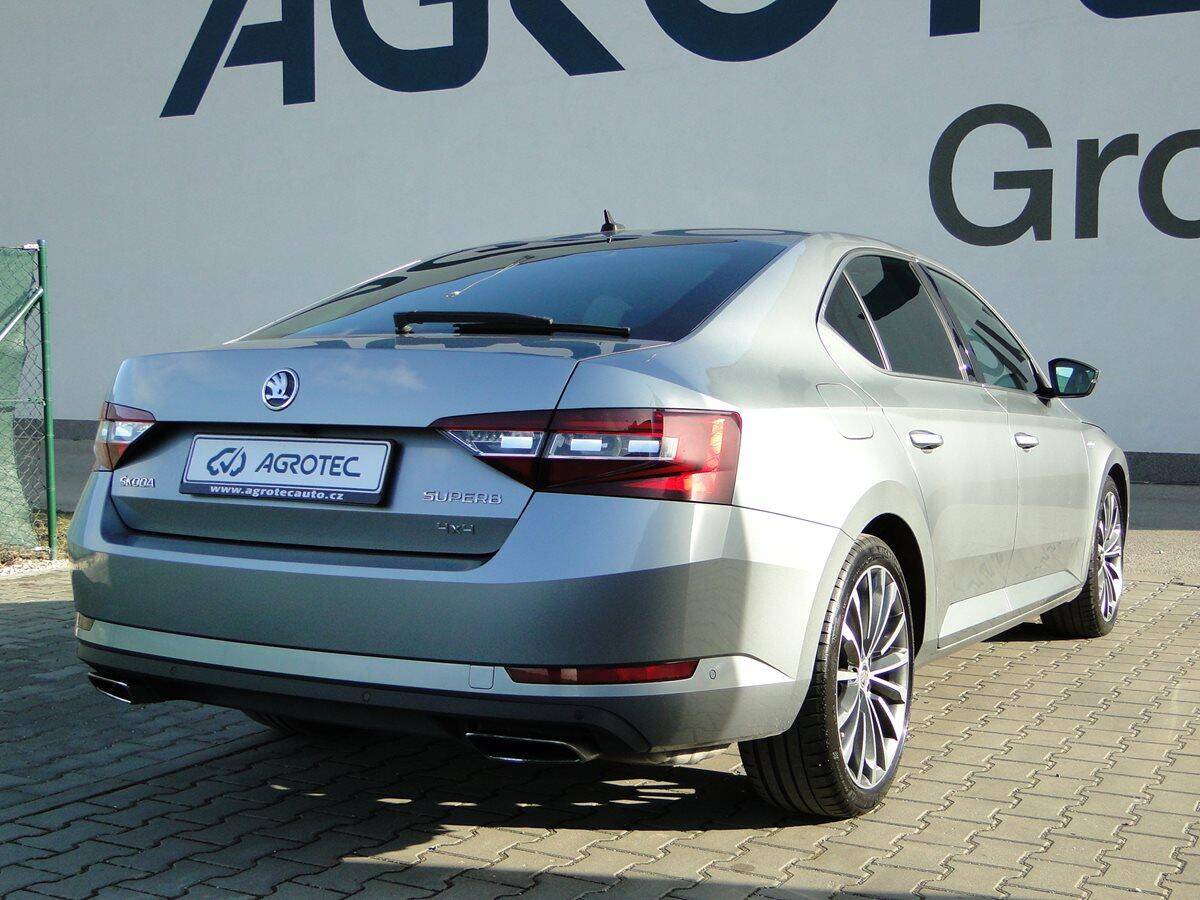Škoda Superb 2.0 TSI 206kW LAURIN&KLEMENT