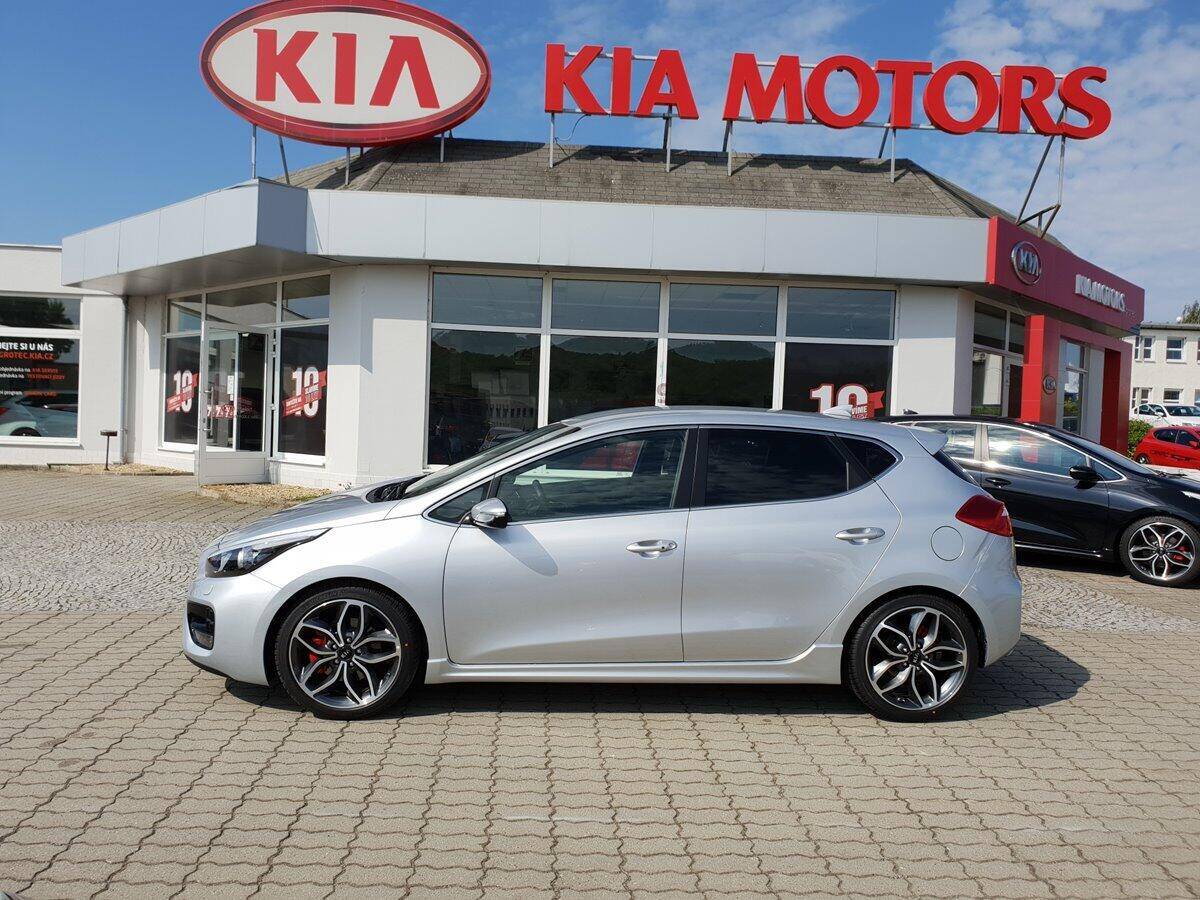 Kia Cee'd 1.6 T-GDI 150 kW 