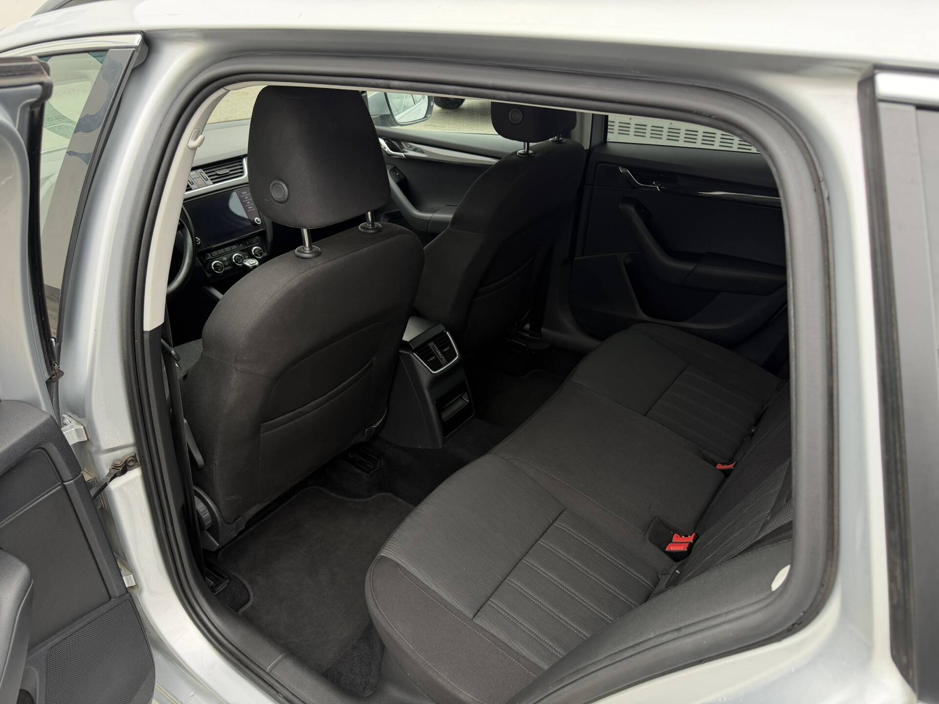 product-gallery-image