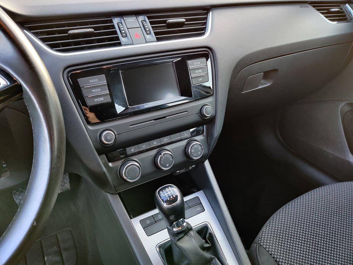 product-gallery-image