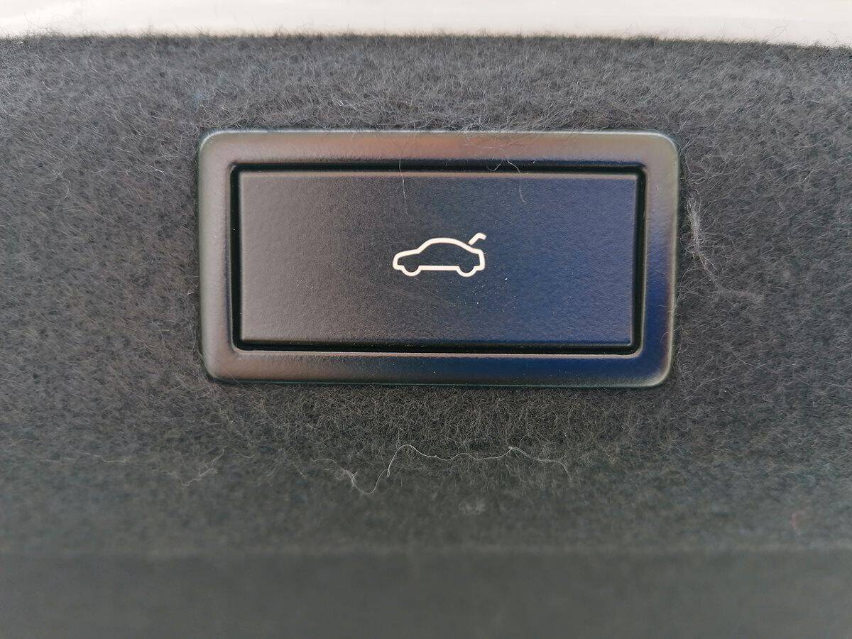 product-gallery-image