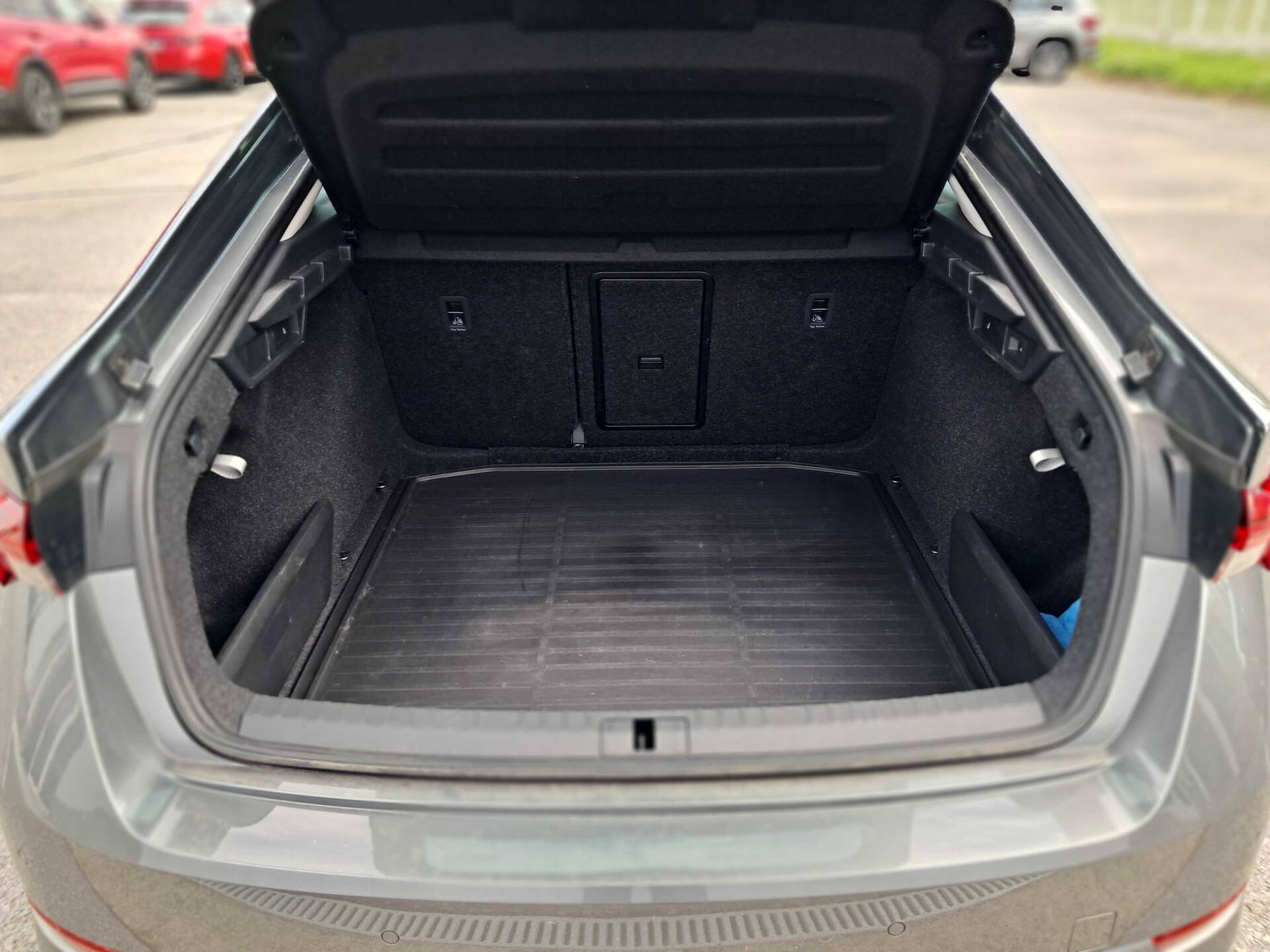 product-gallery-image