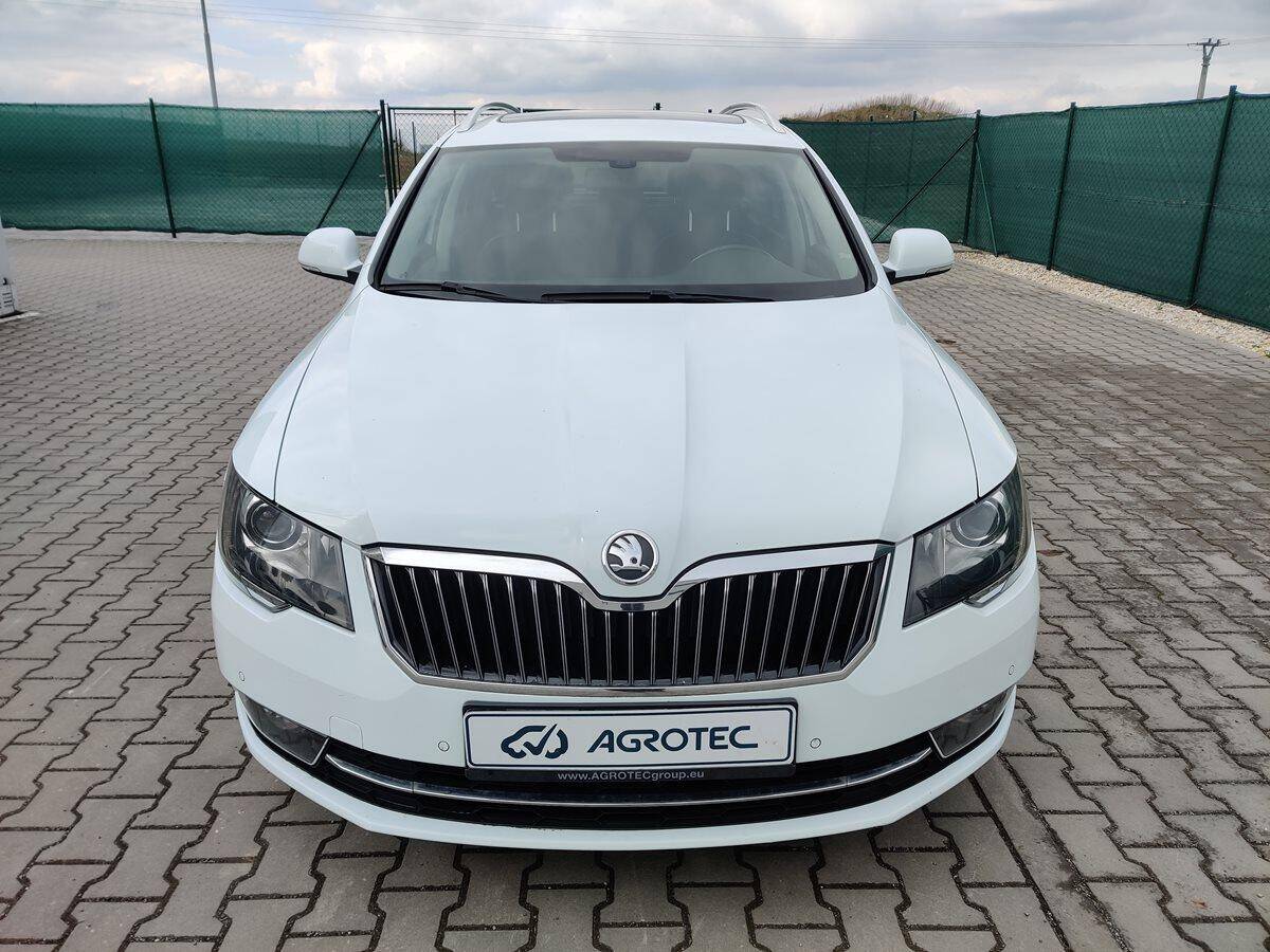 Škoda Superb 2.0 TDI 125kW 4x4 Elegance