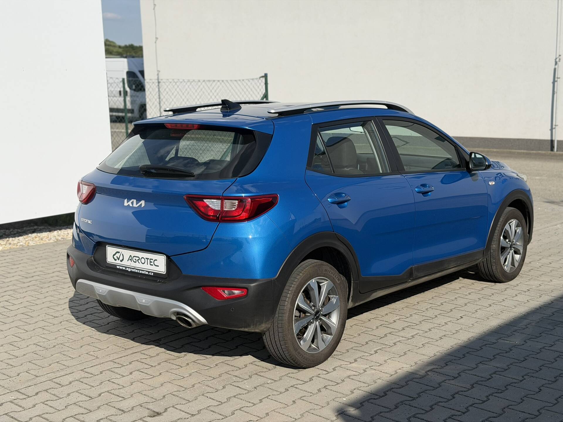 product-gallery-image