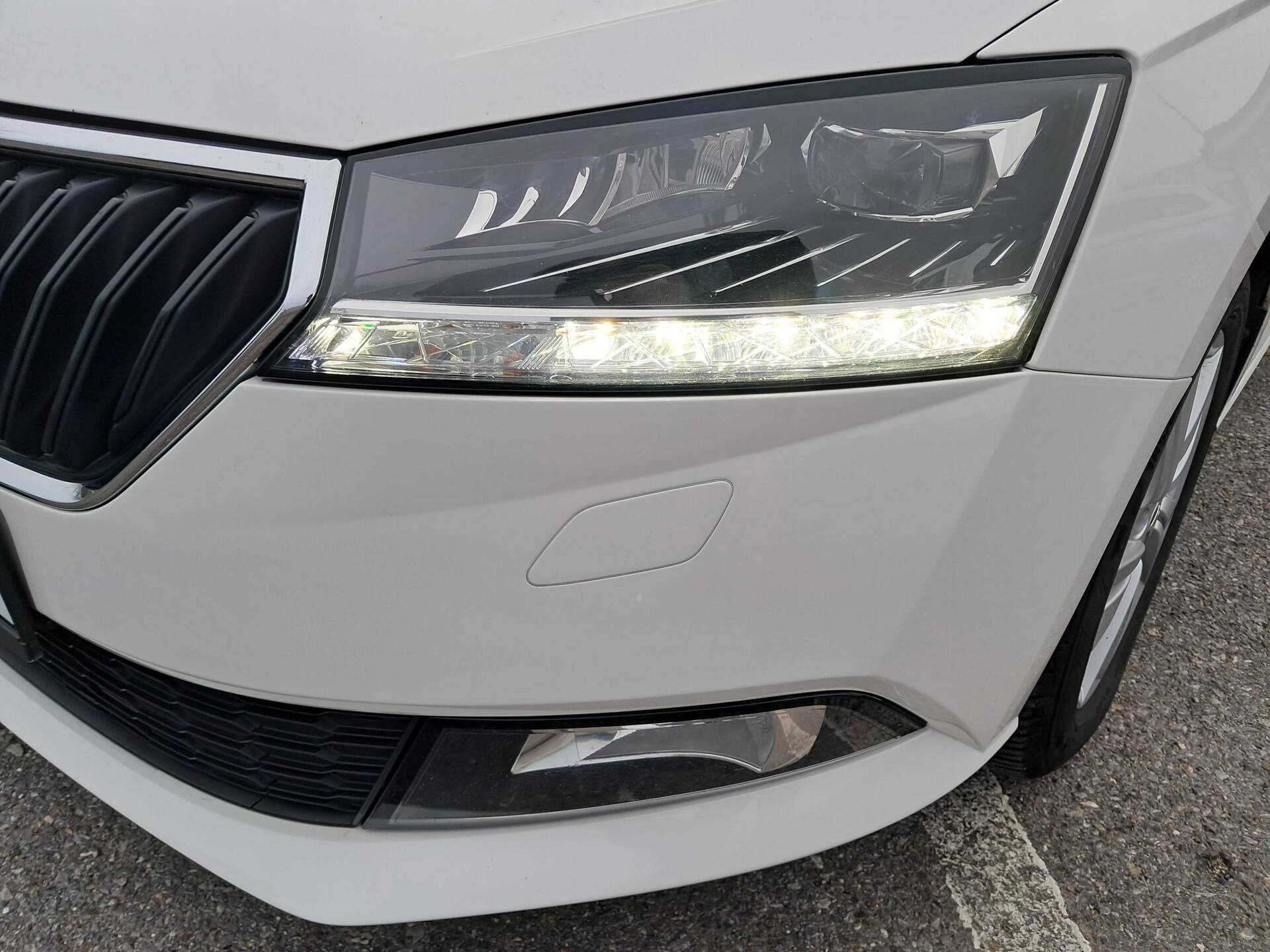 product-gallery-image