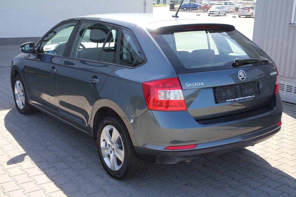 Škoda Rapid