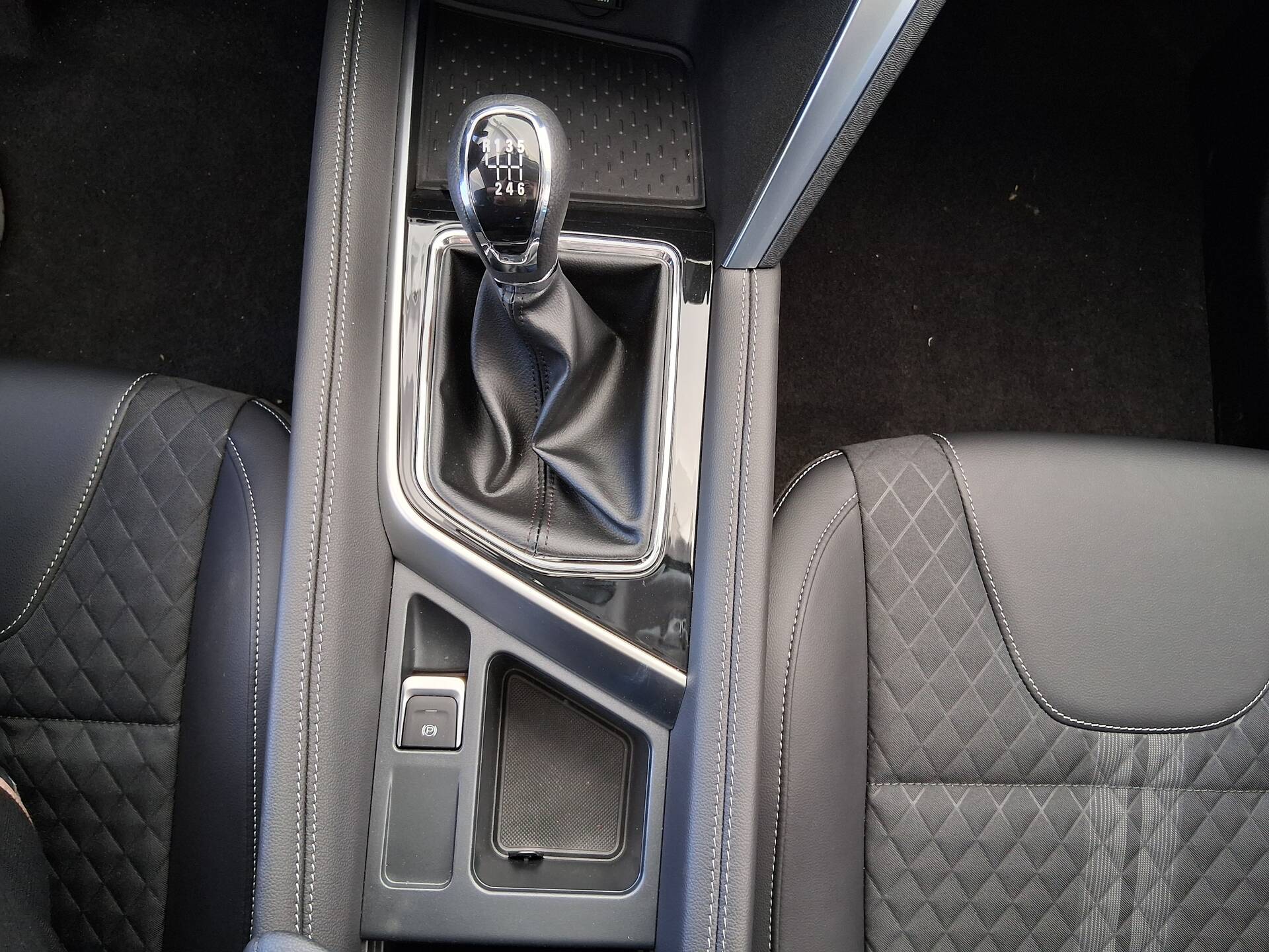 product-gallery-image