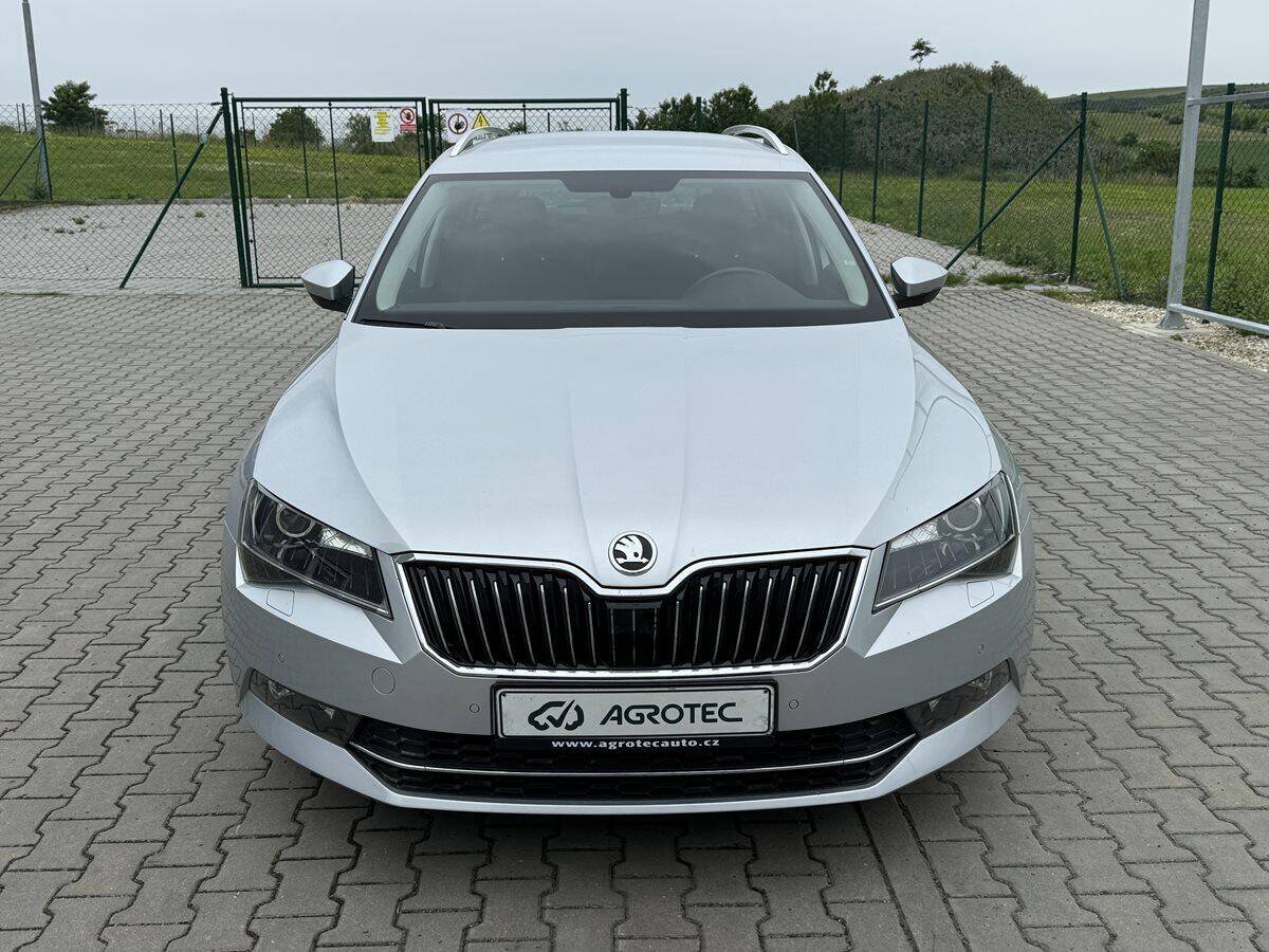 Škoda Superb 2.0 TDI 110 kW Ambition DSG
