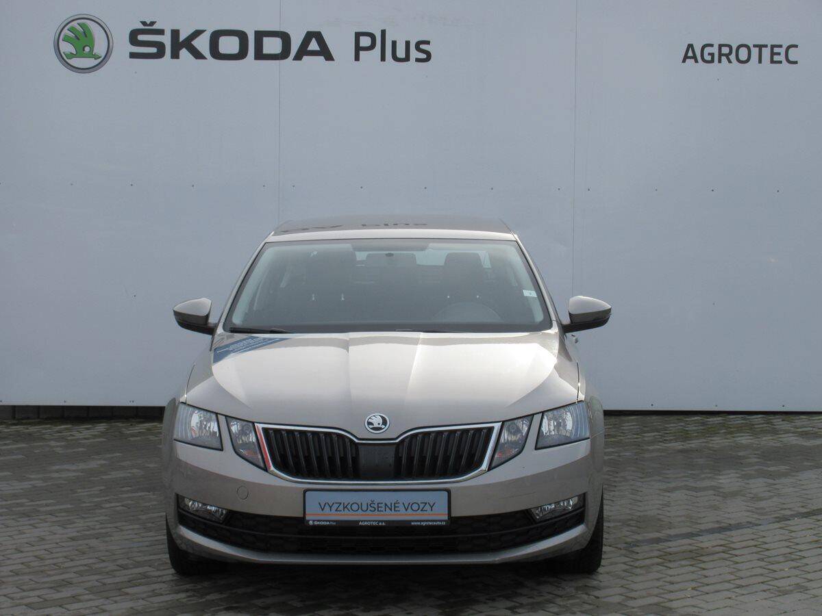Škoda Octavia 1,6 TDI 85kW Ambition