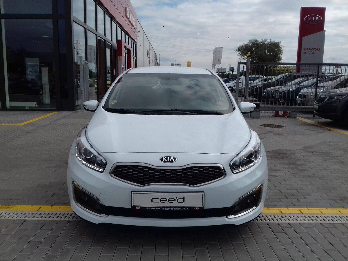 Kia Cee'd 1.6 CRDi 100 kW TOP