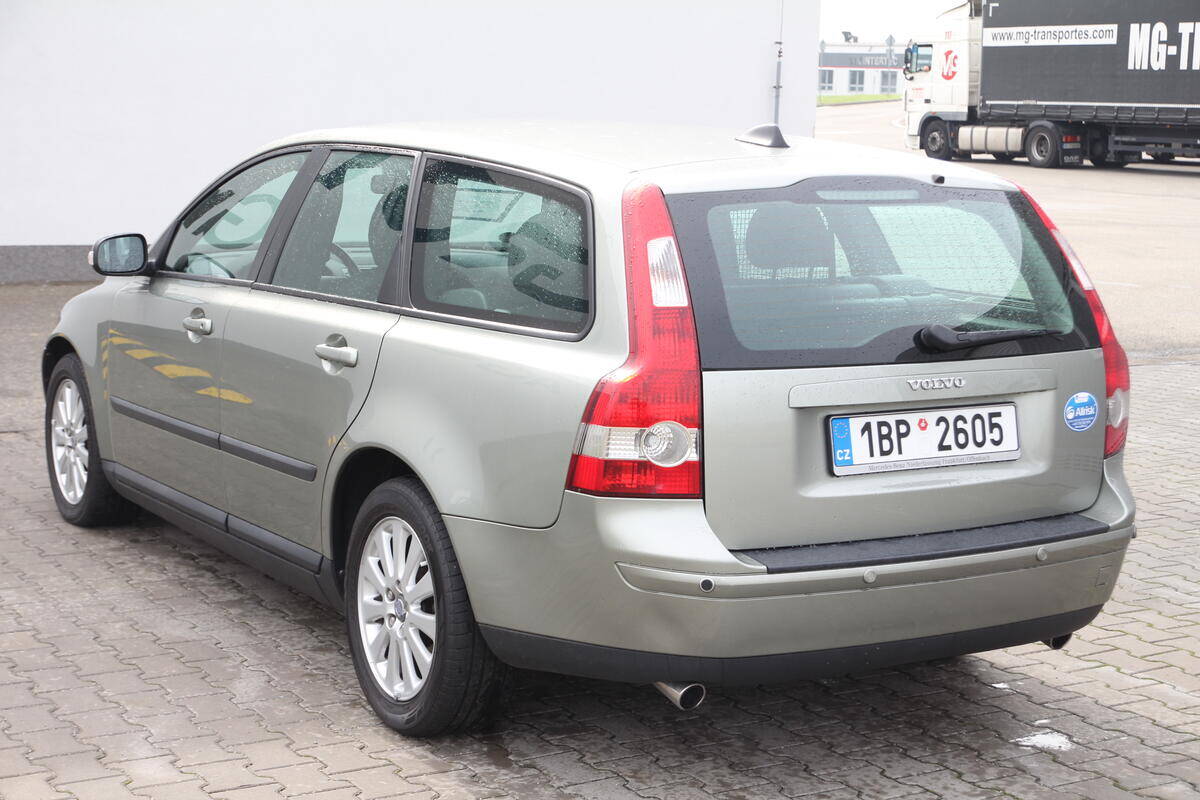 Volvo V50