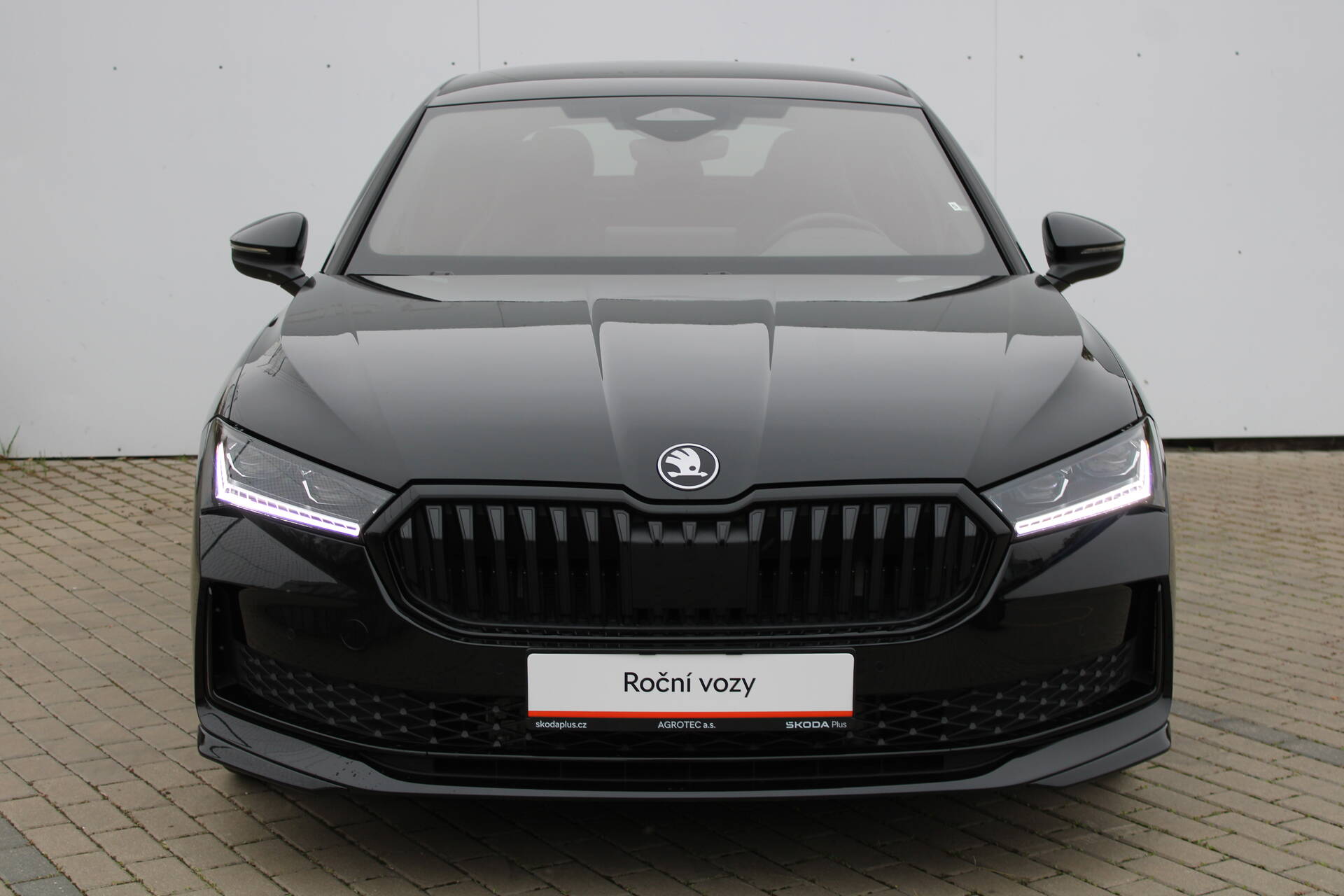 Skoda Superb 2.0 TDI 142kW Sportline 4x4 DSG