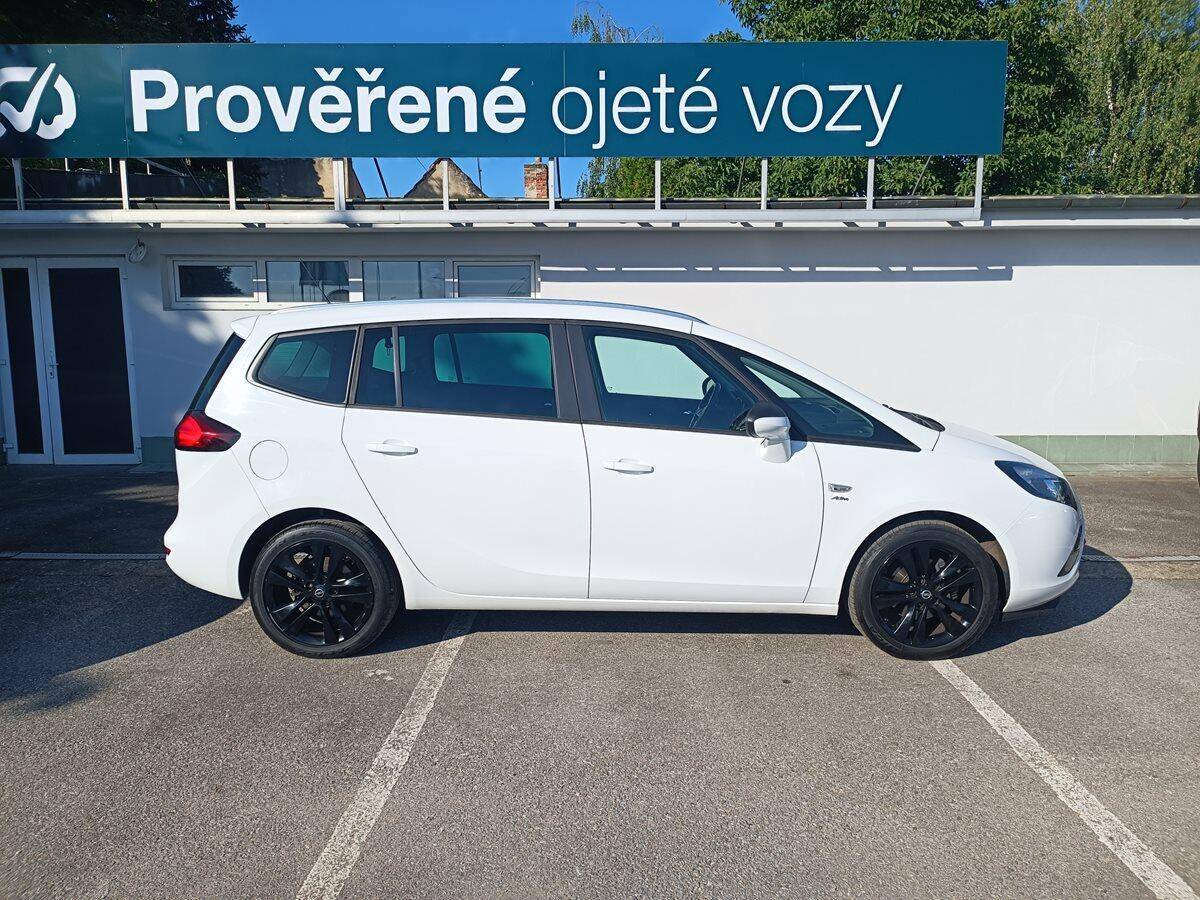 Opel Zafira 1,4 T, Active Tourer,1M, TOP