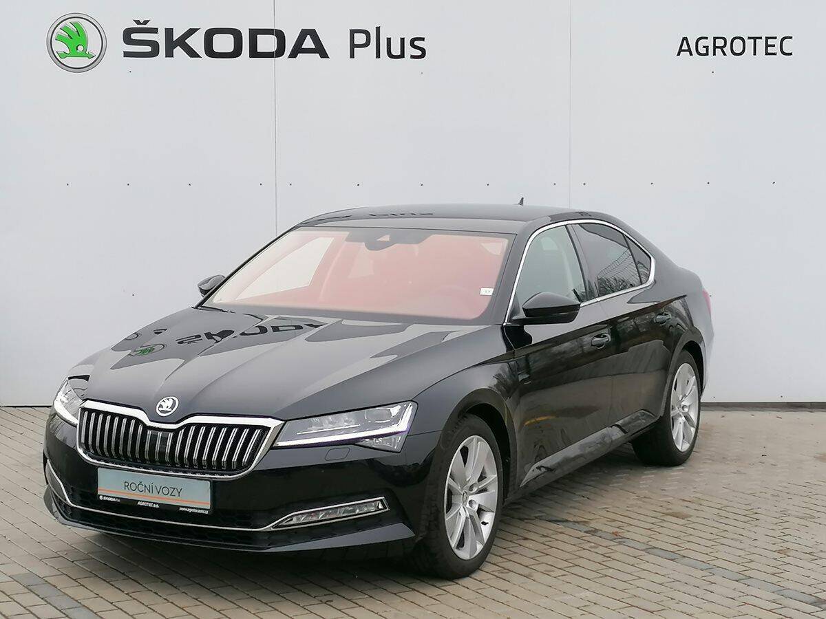 Škoda Superb 2,0TDI 110kW 7AP Style Plus