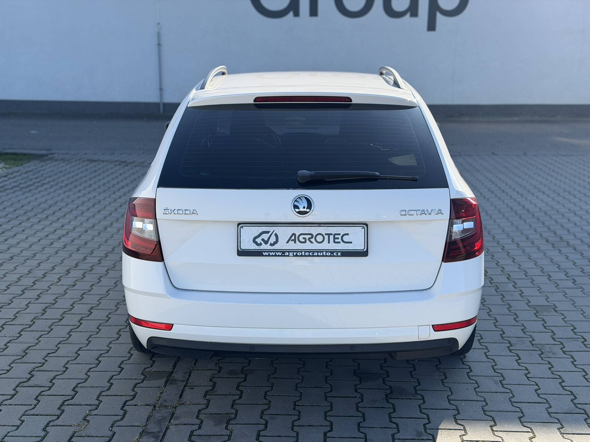 product-gallery-image