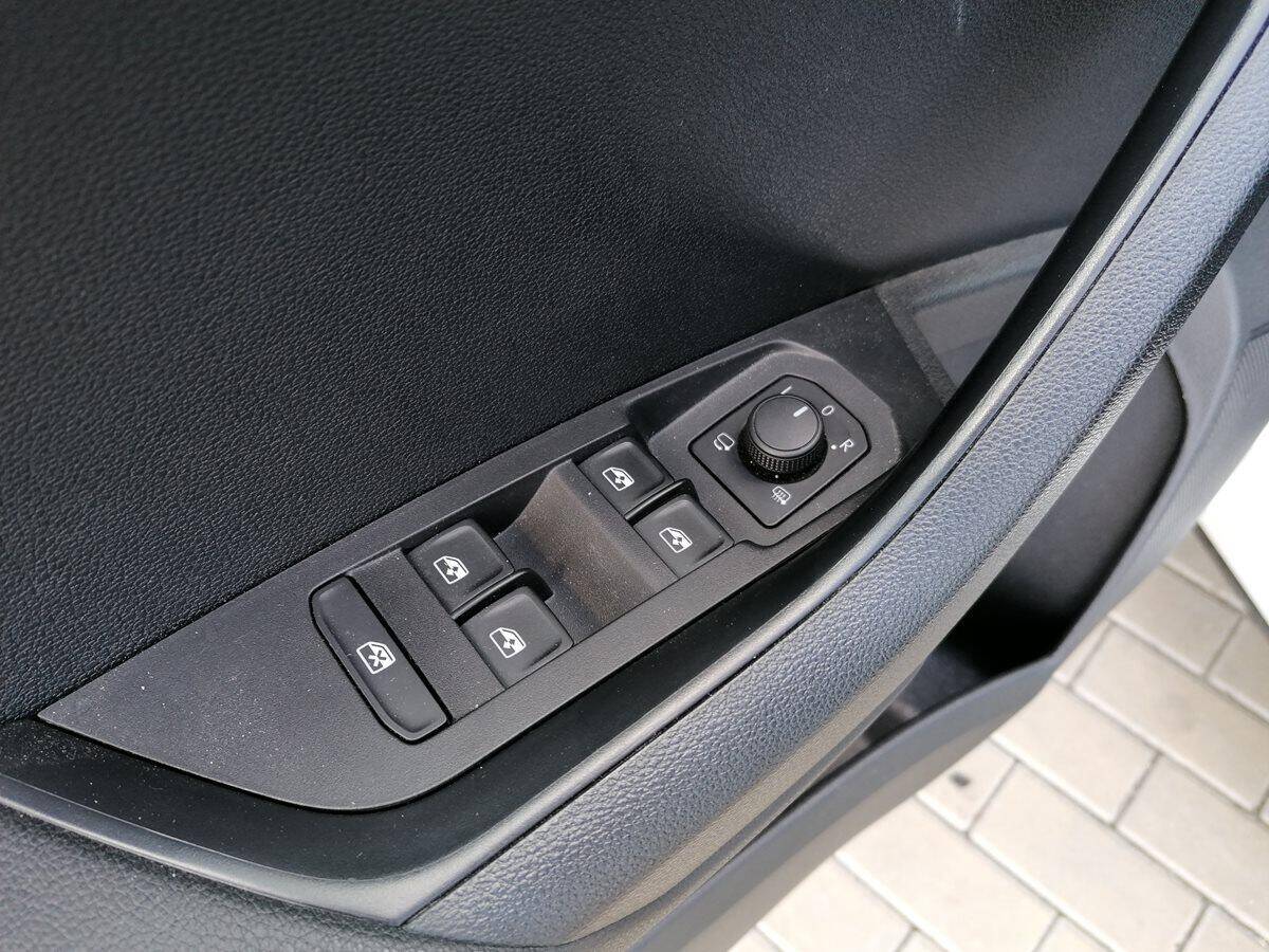 product-gallery-image
