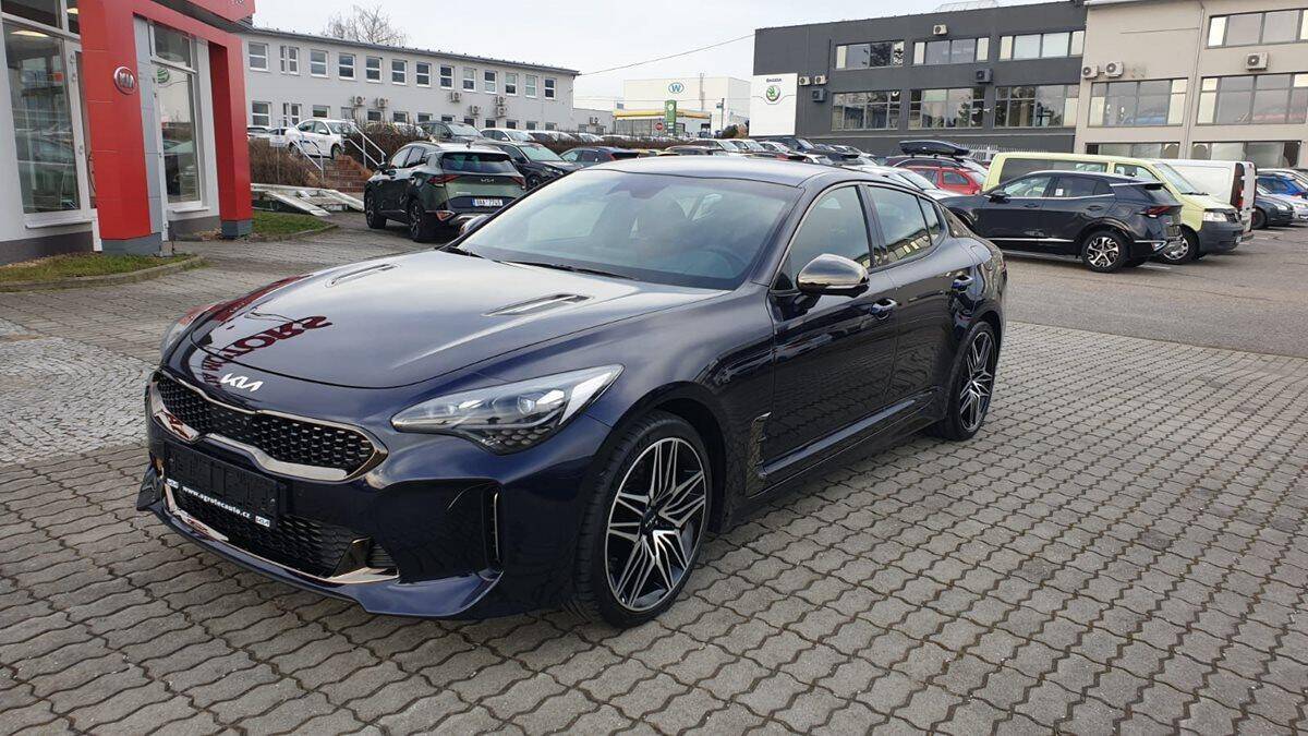 Kia Stinger 3.3 T-GDI 269 kW GT