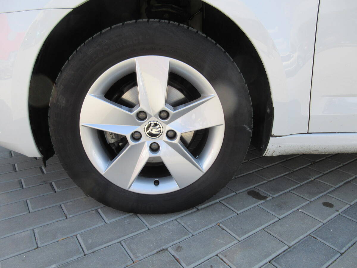 Škoda Octavia 1,6 TDI 85kW Style