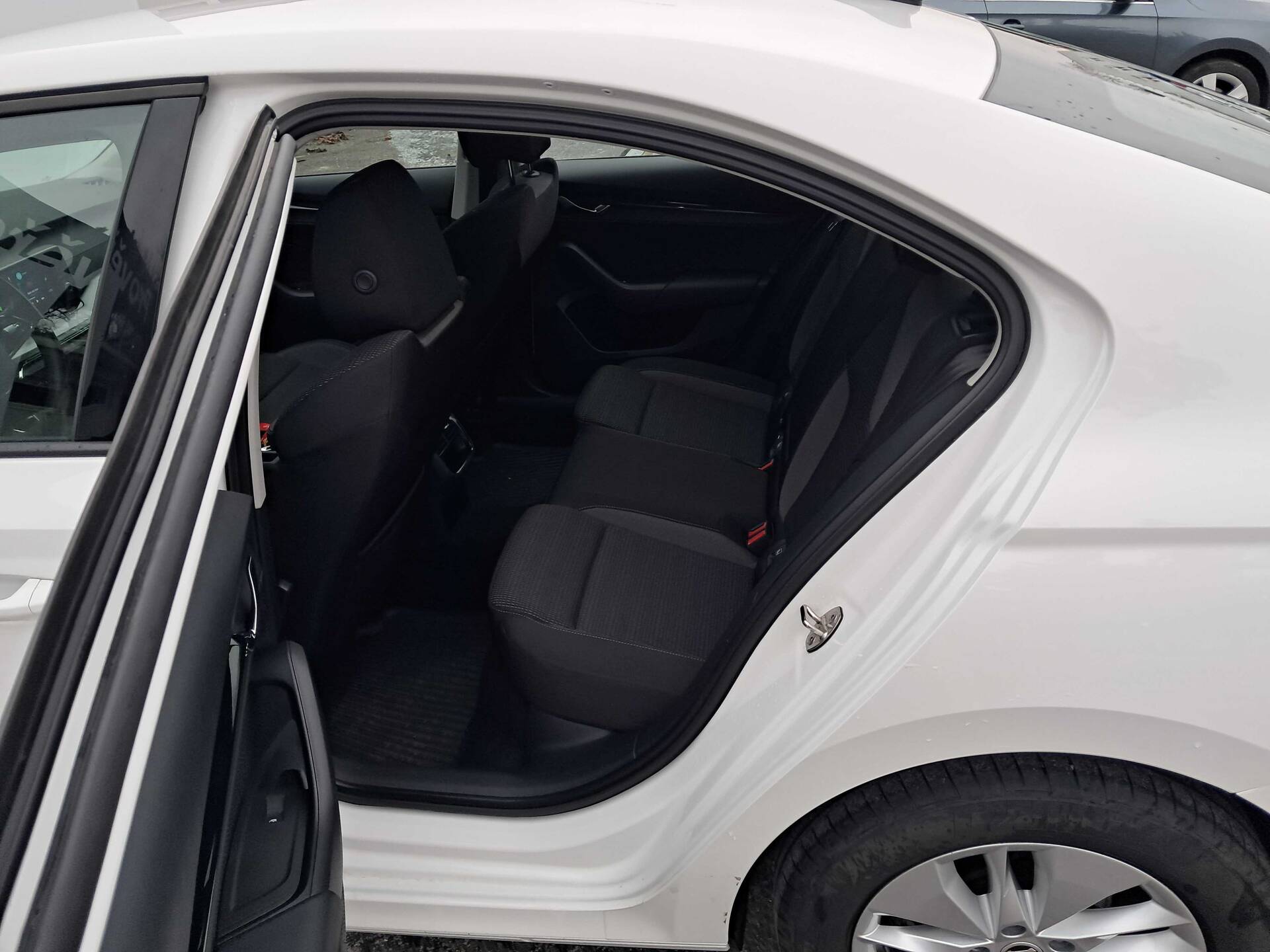 product-gallery-image