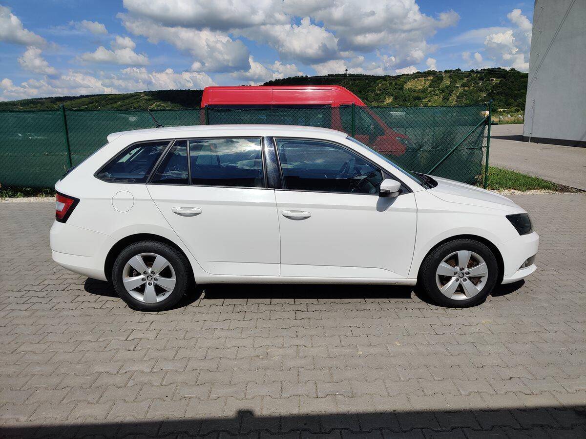 product-gallery-image