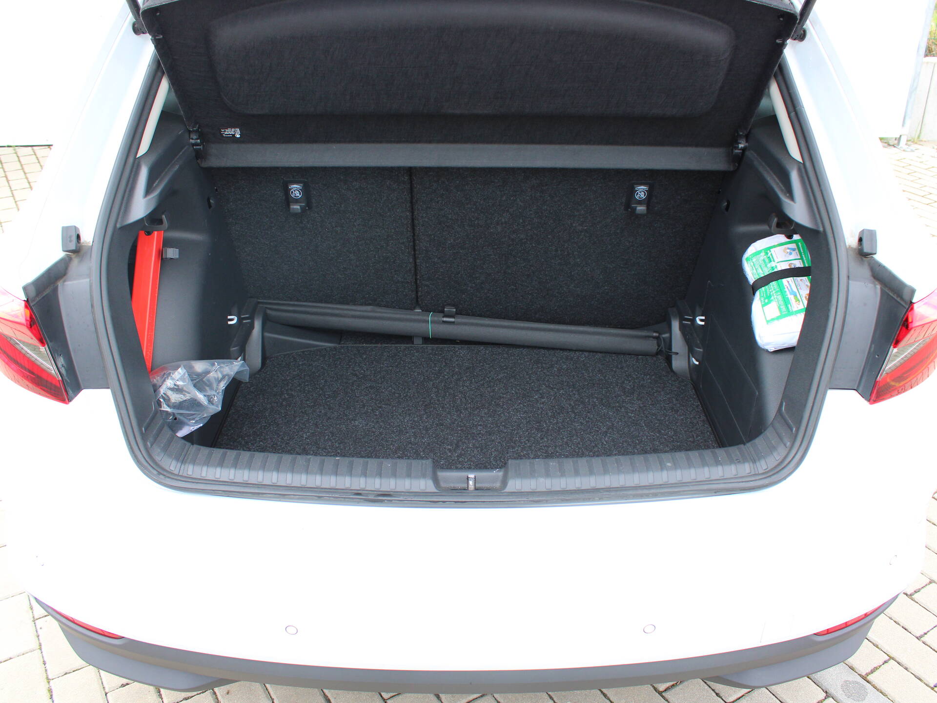 product-gallery-image