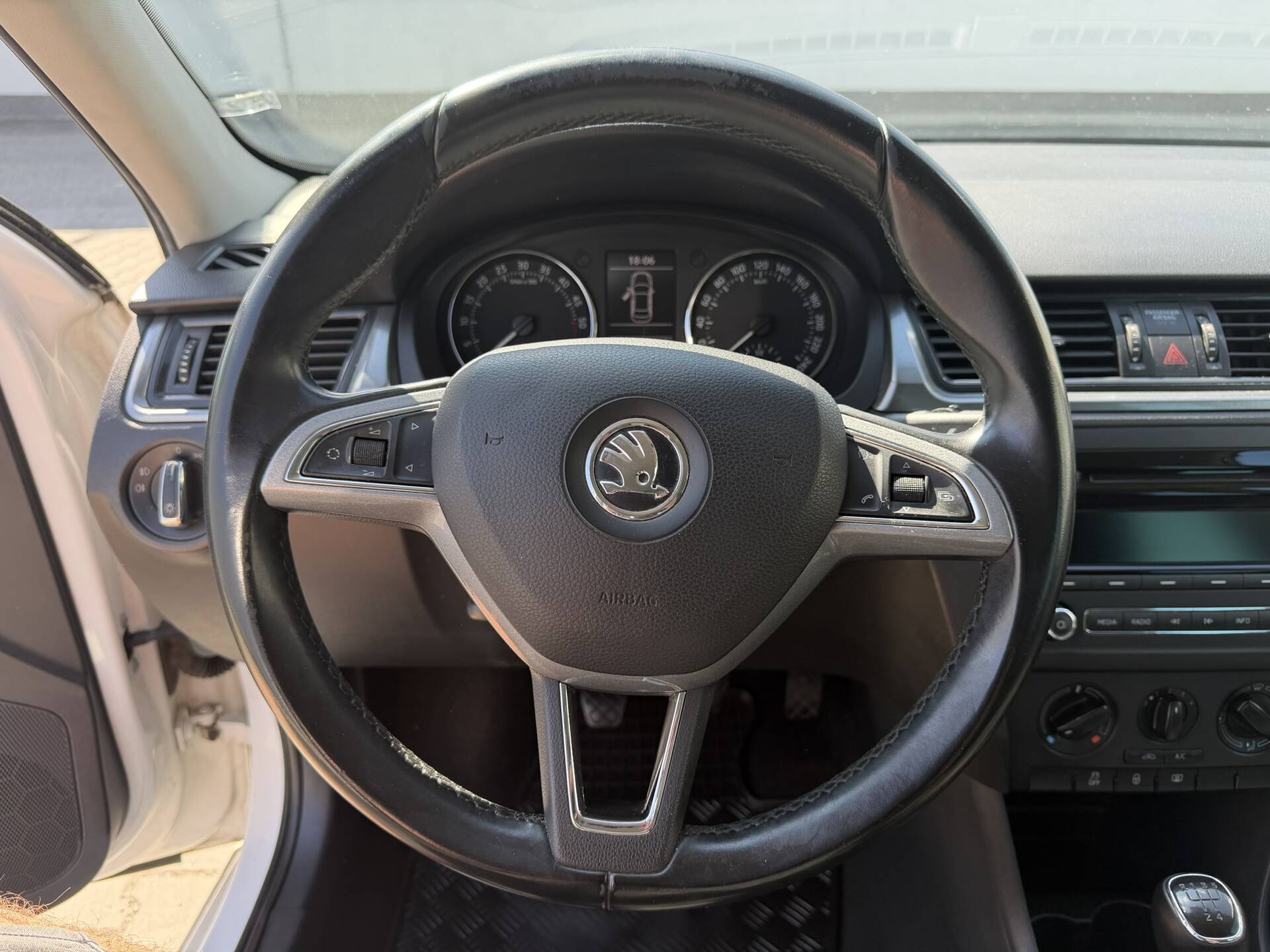 product-gallery-image