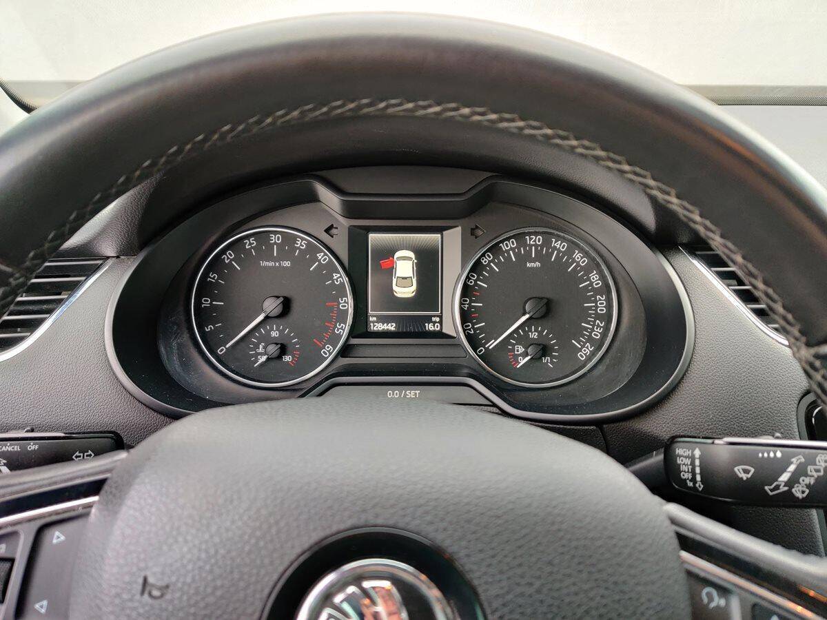 product-gallery-image
