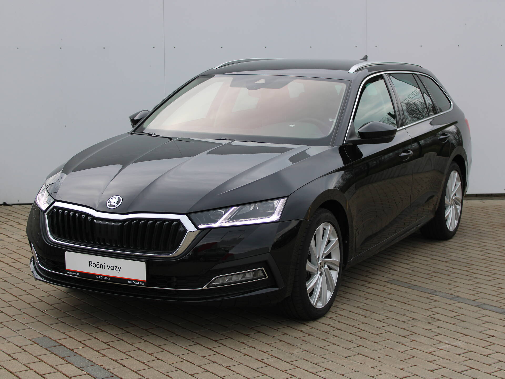 Skoda Octavia Combi 2.0 TDI 110kW DSG Style Combi