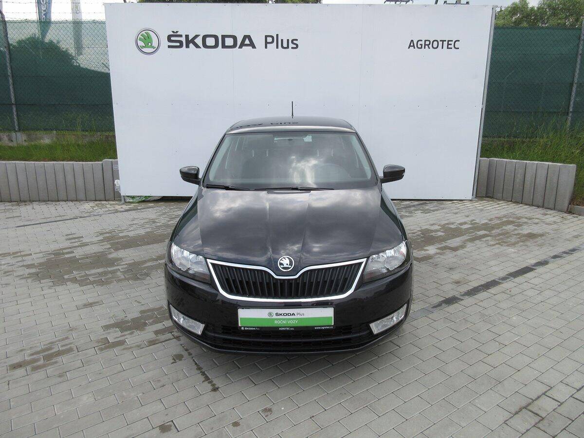 Škoda Rapid