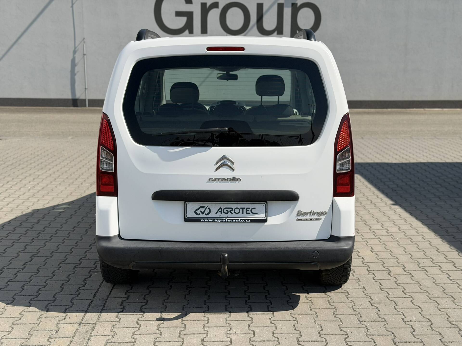 product-gallery-image