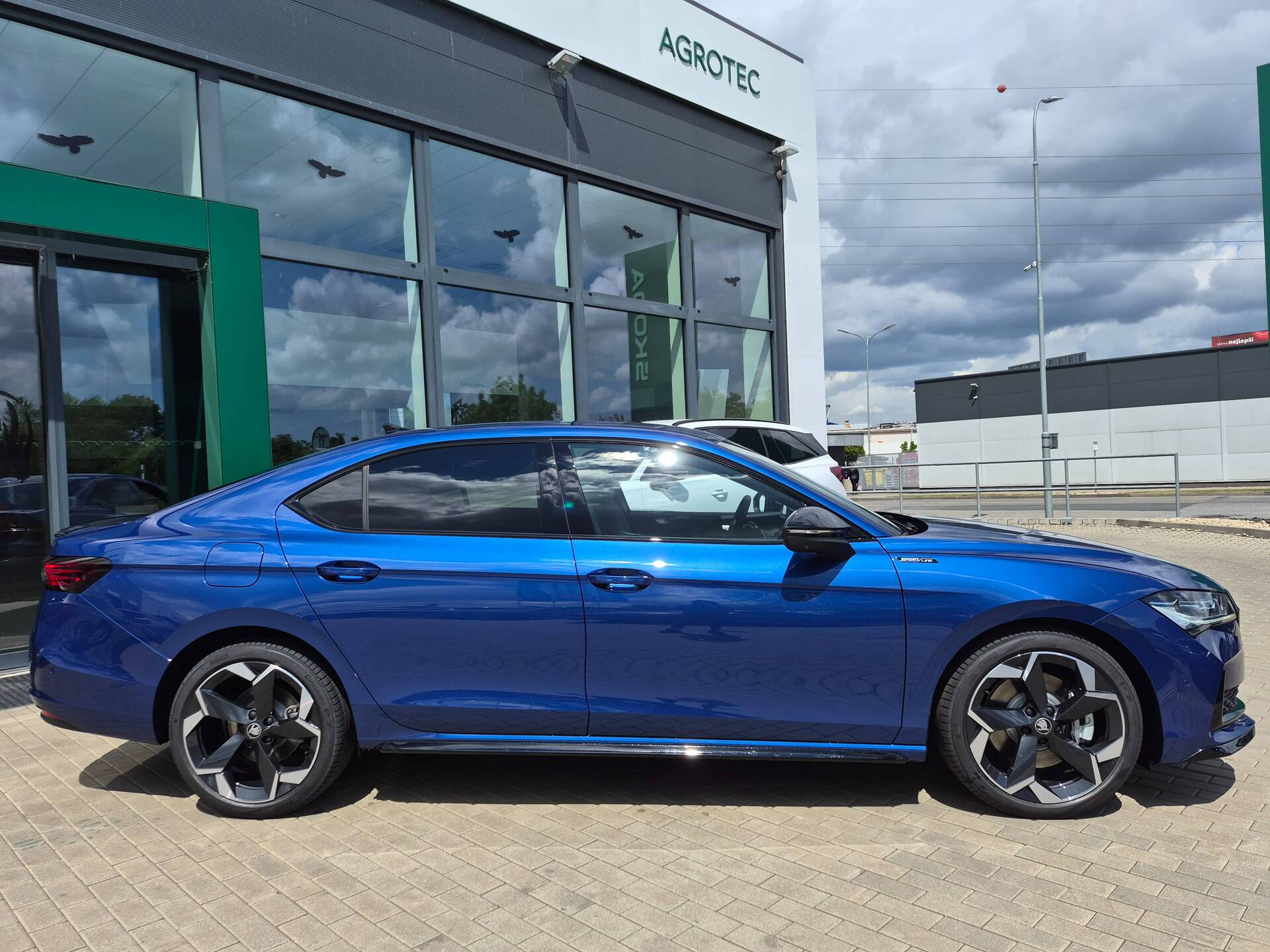 Skoda Superb 2.0 TDI 142 kW SportLine