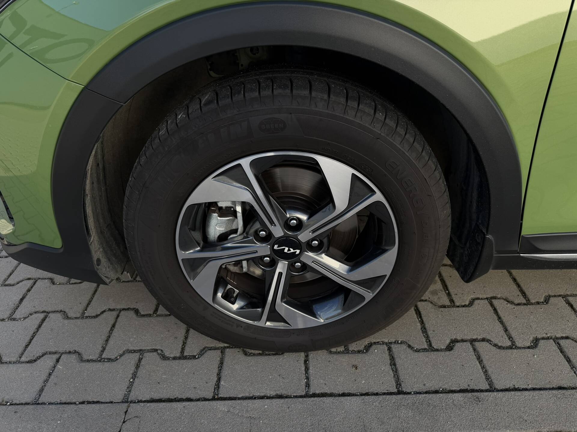 product-gallery-image