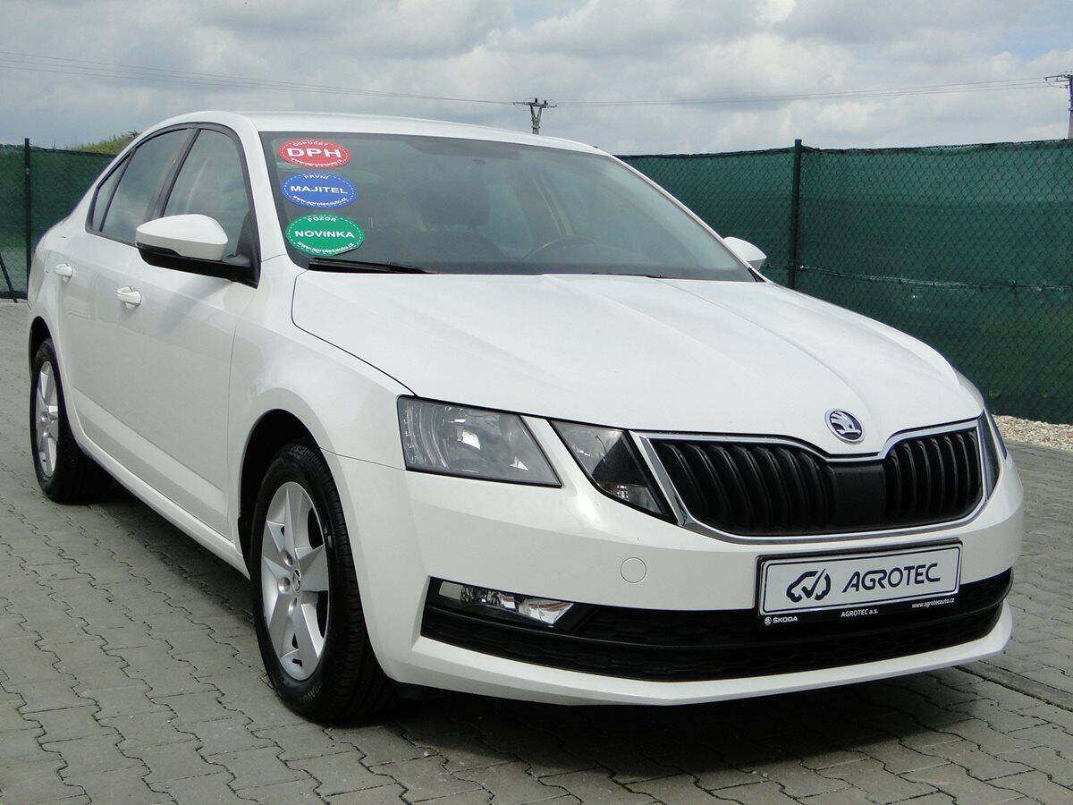 Škoda Octavia 1.6 TDI 85kW AMBITION FRESH
