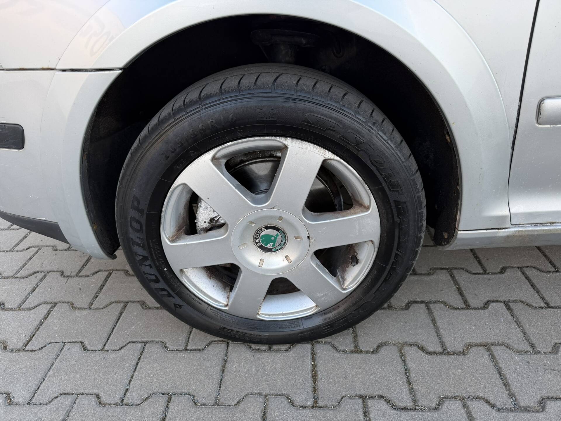 product-gallery-image