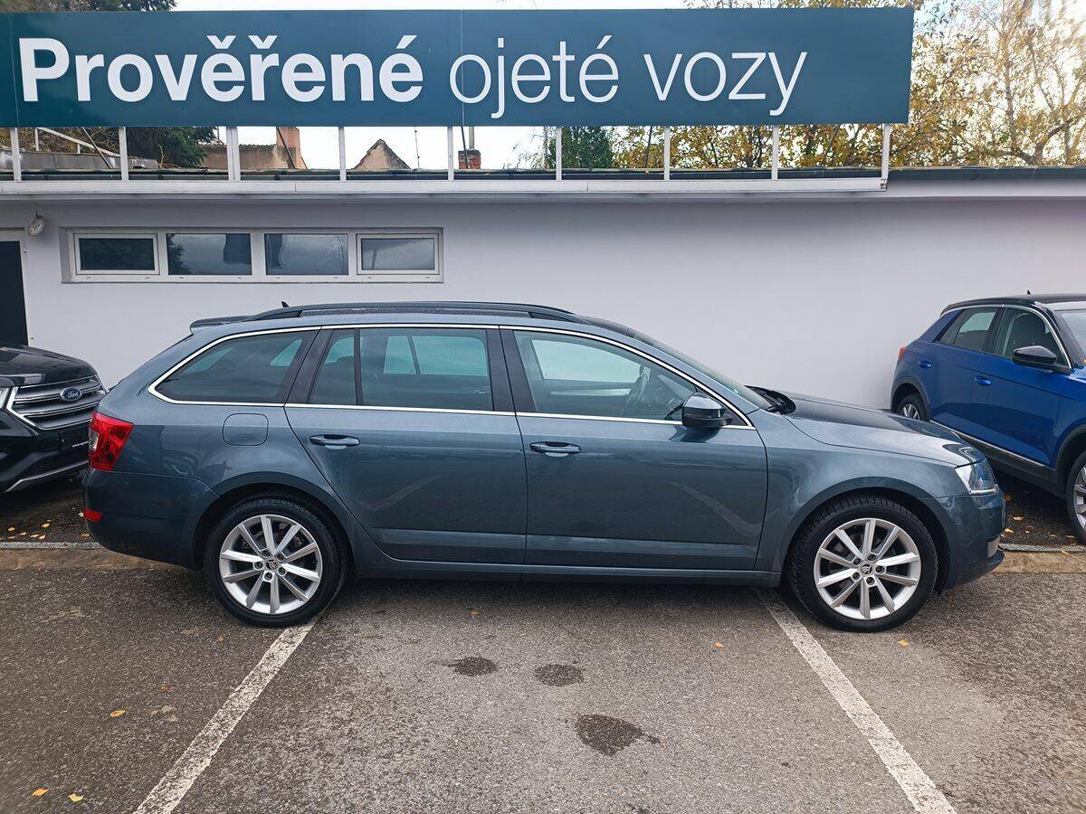 Škoda Octavia 2.0 TDI 110 kW Elegance Combi