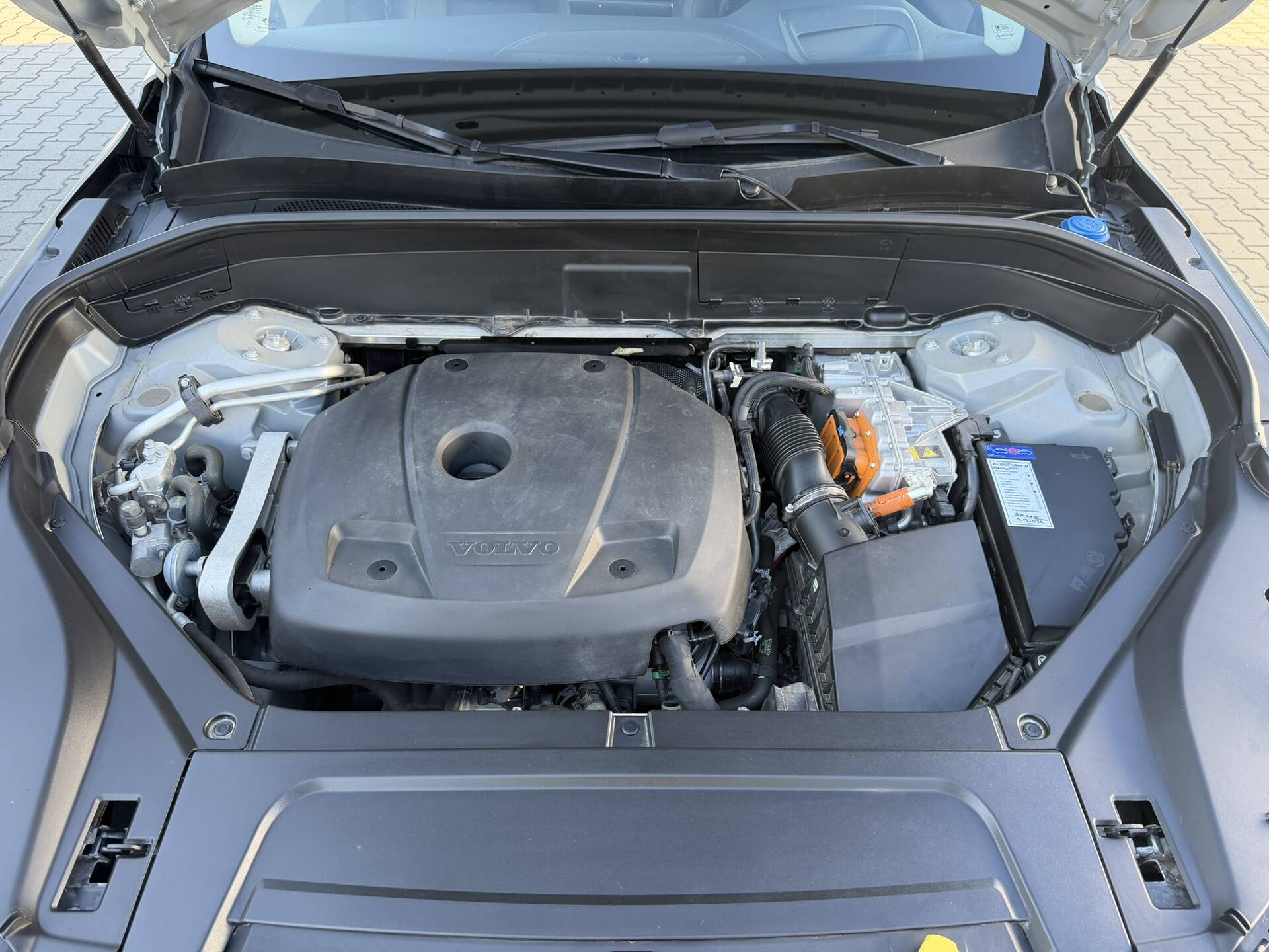 product-gallery-image