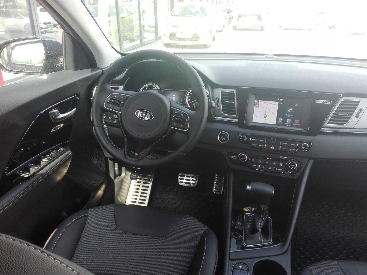 Kia Niro 1.6 GDI HEV 104 kW  Exclusive