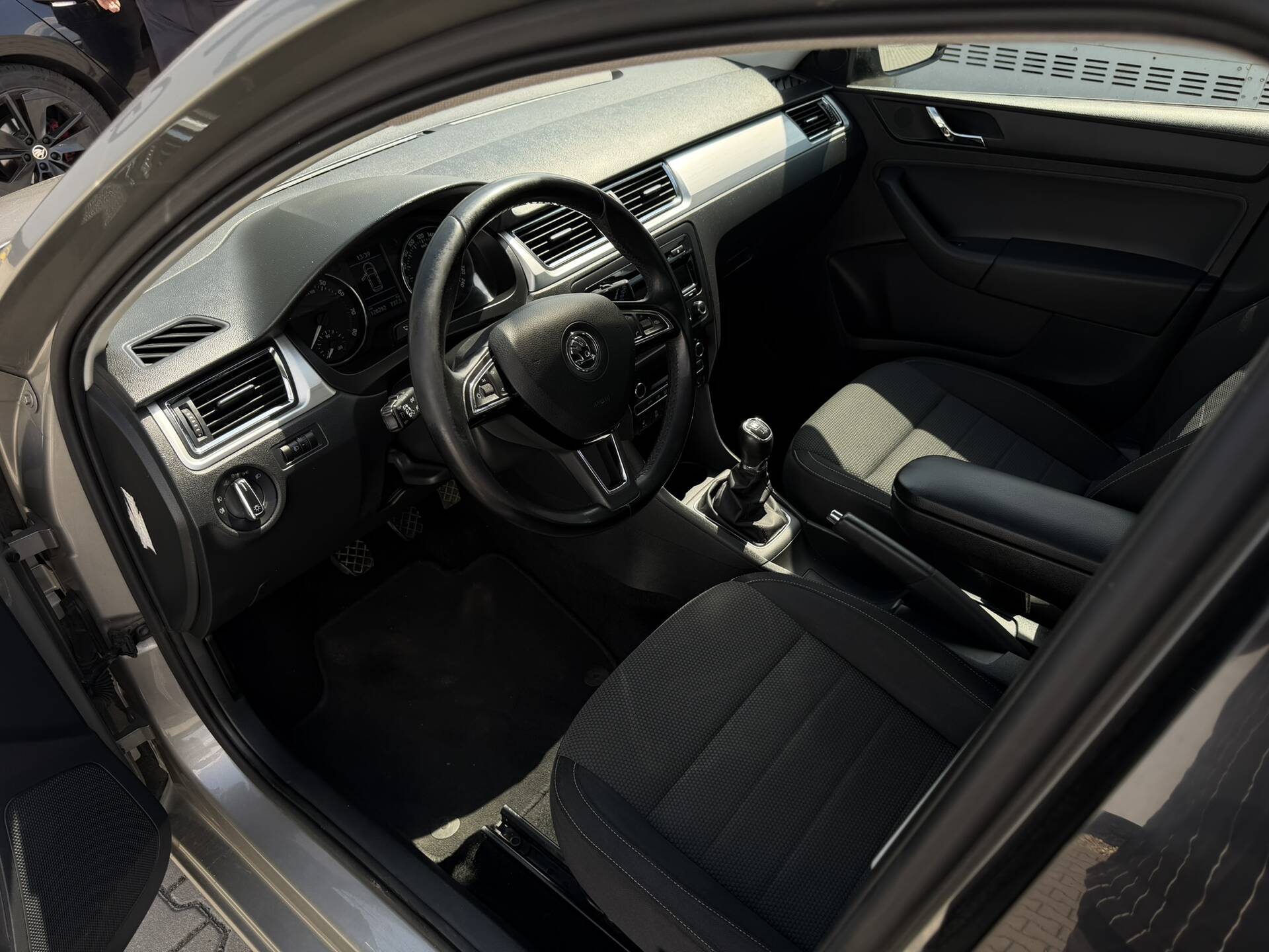 product-gallery-image