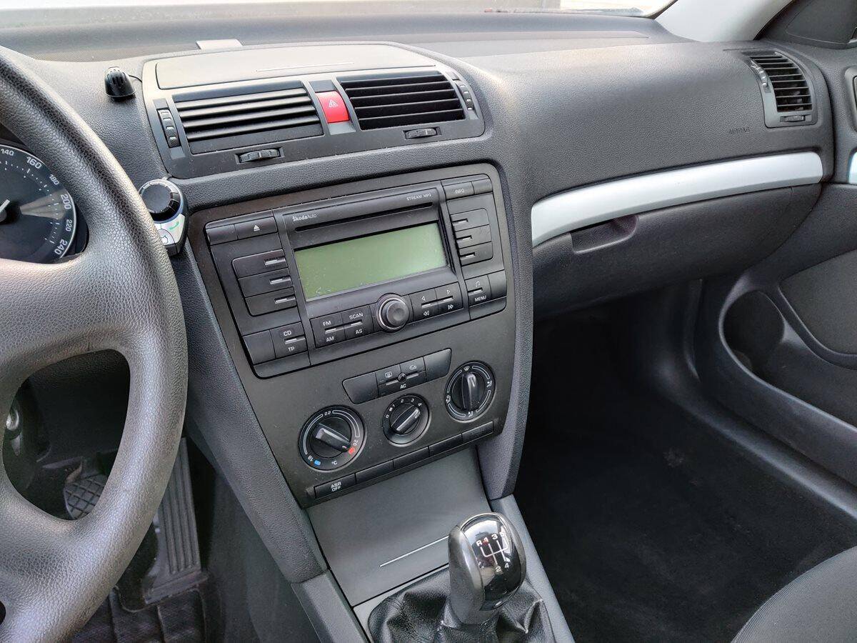 product-gallery-image