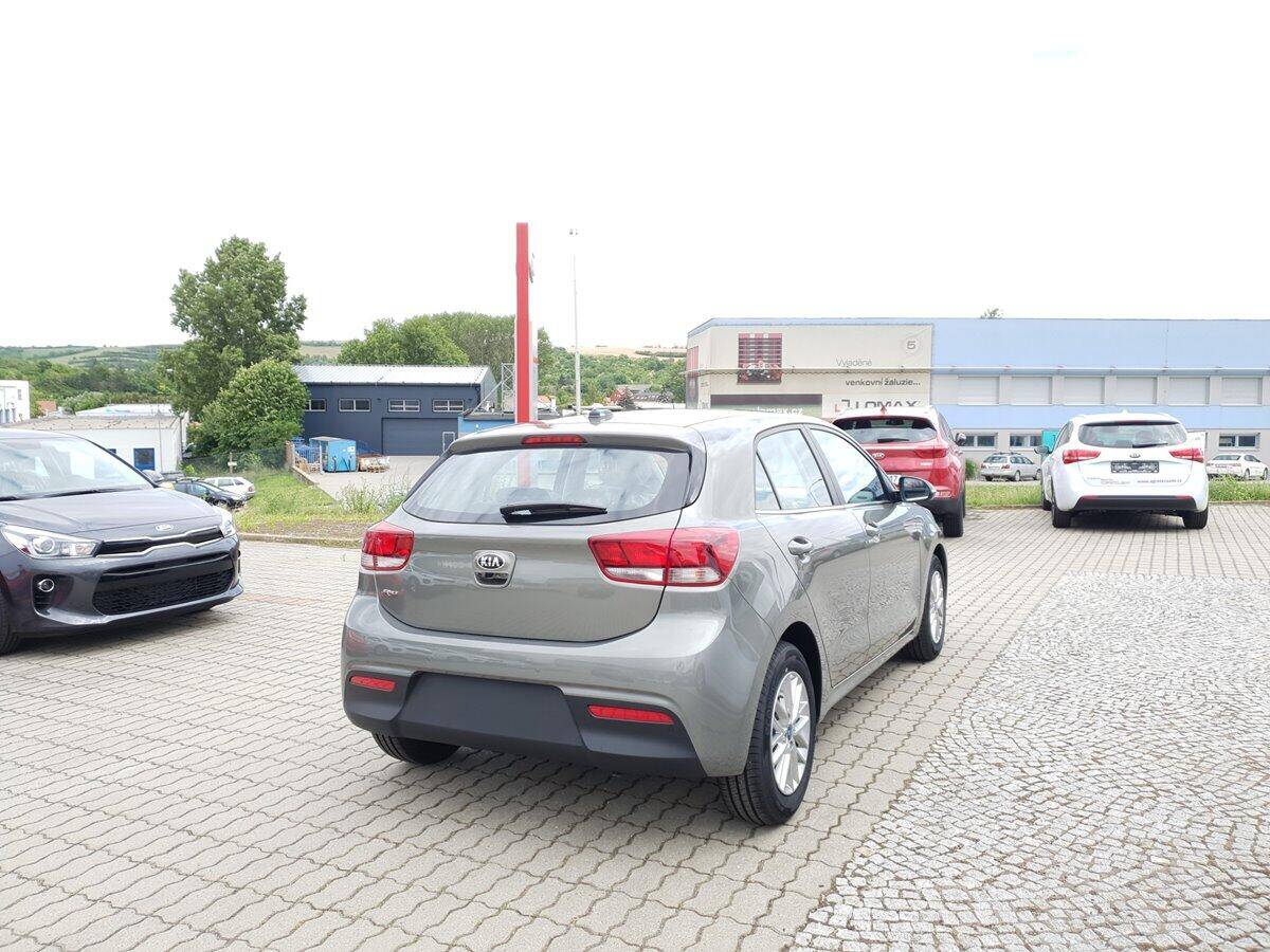 Kia Rio 1.4 CVVT 74 kW 
