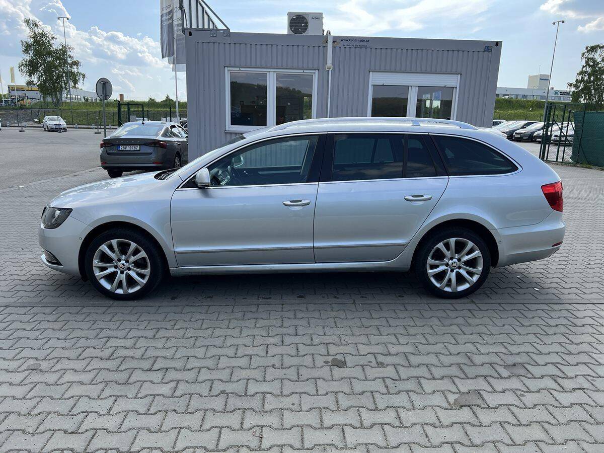 Škoda Superb 2.0 TDI 103 kW Elegance 4x4