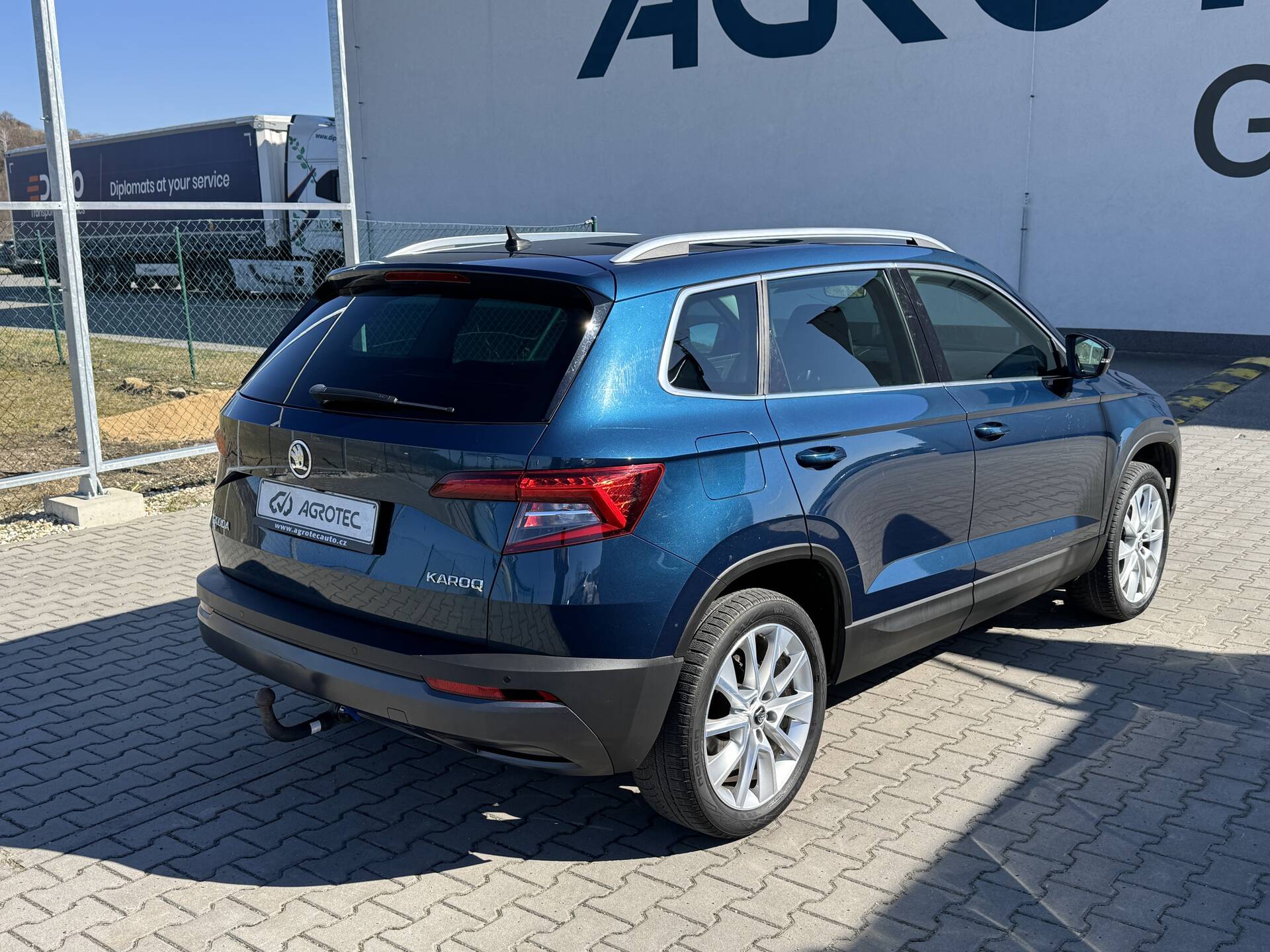 product-gallery-image