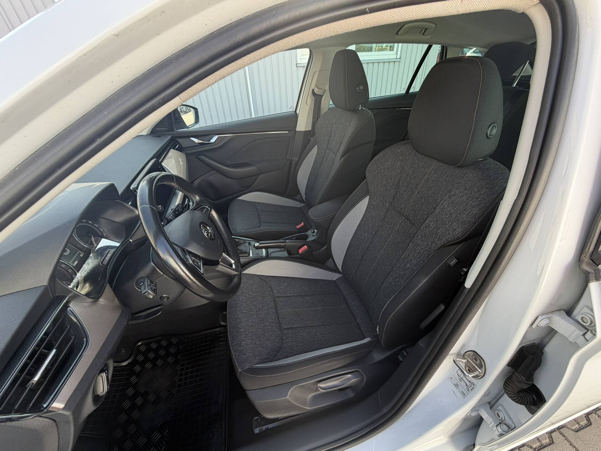 product-gallery-image