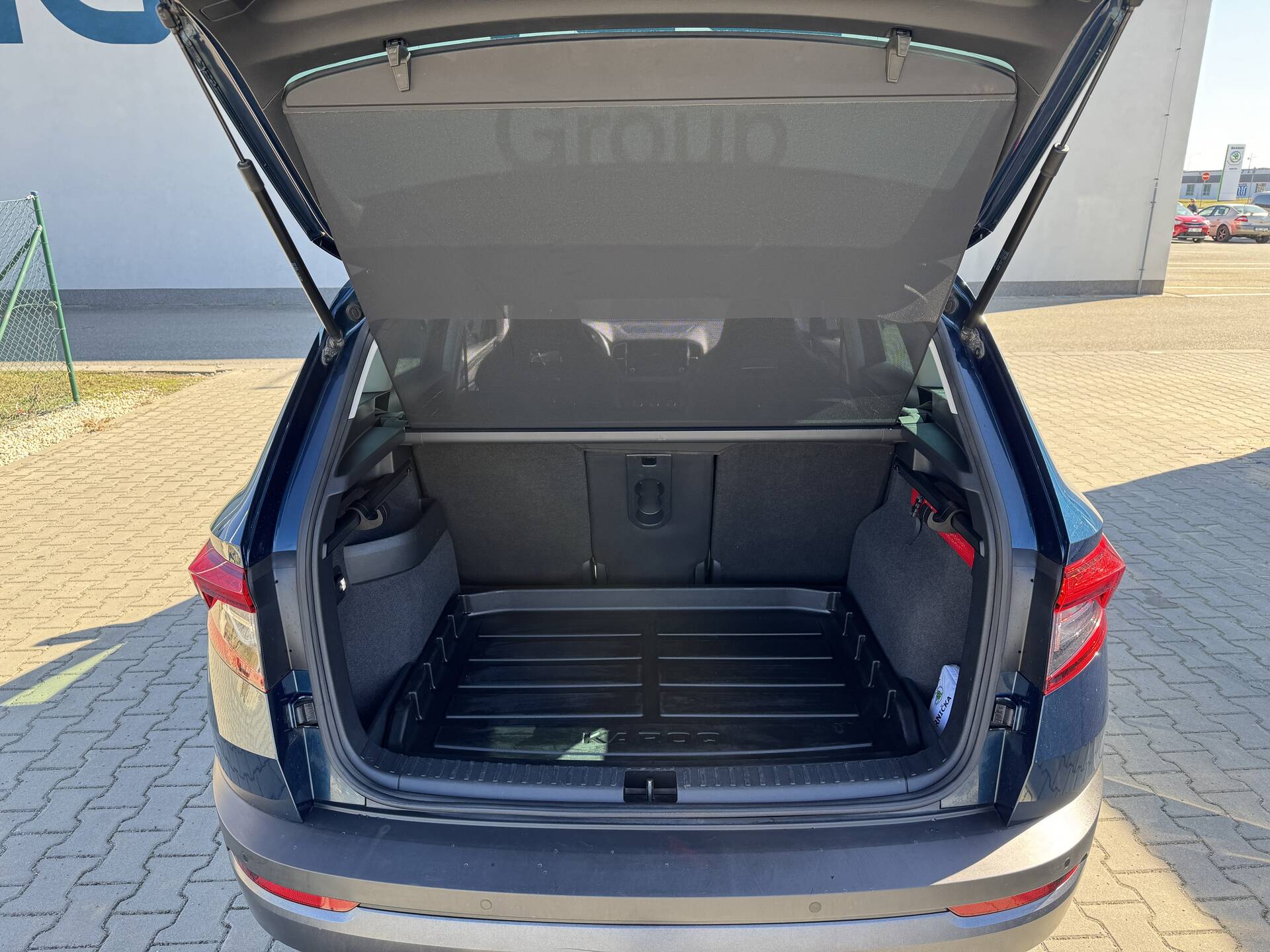 product-gallery-image